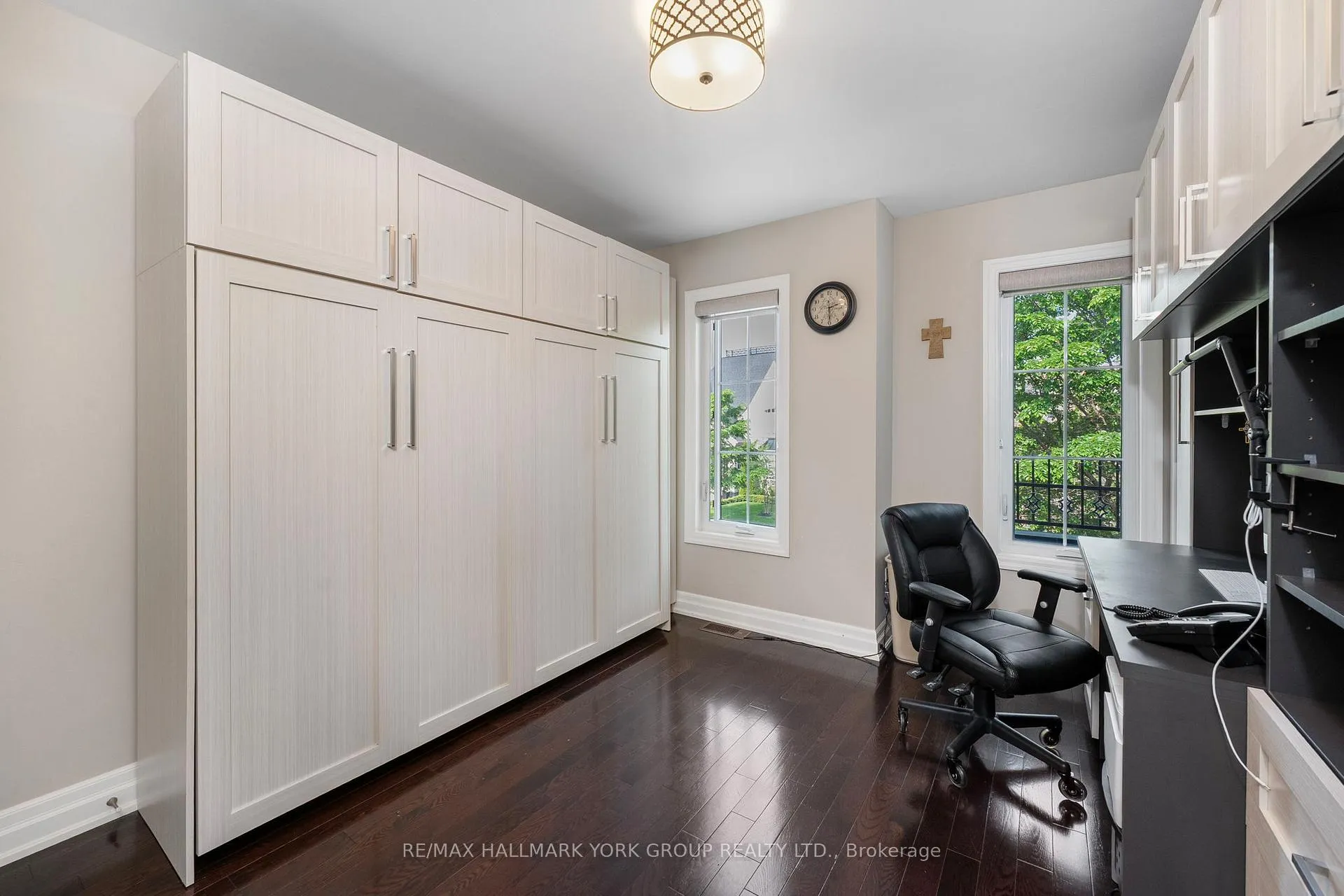 Photo 21 of 45 Robert Berry Crescent, King, King City — HOMEH