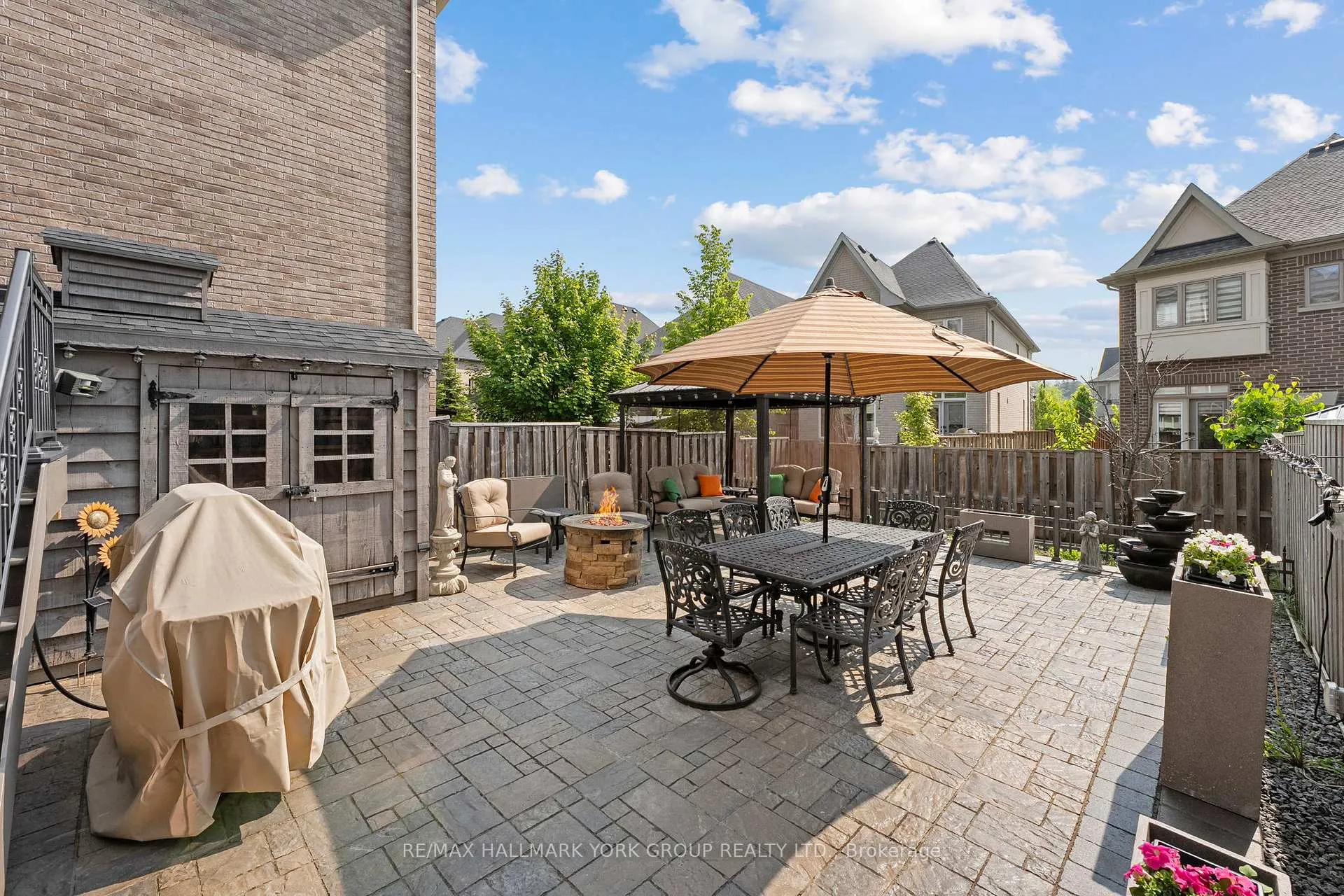 Photo 40 of 45 Robert Berry Crescent, King, King City — HOMEH