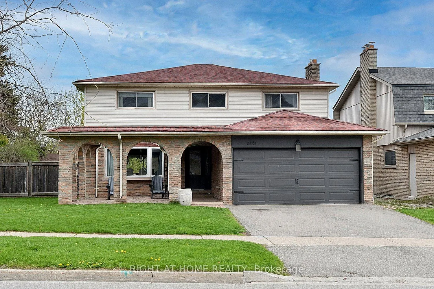 Photo 1 of 2451 Sinclair Circle, Burlington, Brant Hills — HOMEH