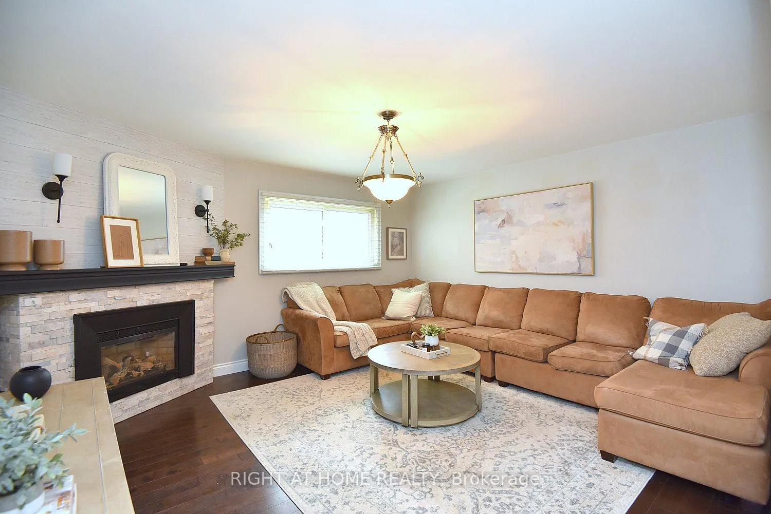 Photo 27 of 2451 Sinclair Circle, Burlington, Brant Hills — HOMEH
