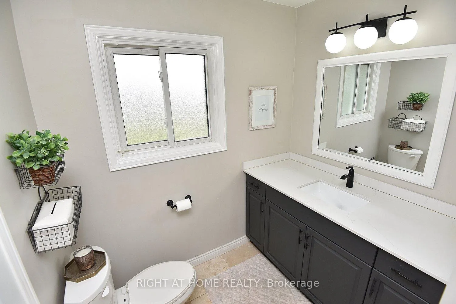 Photo 33 of 2451 Sinclair Circle, Burlington, Brant Hills — HOMEH