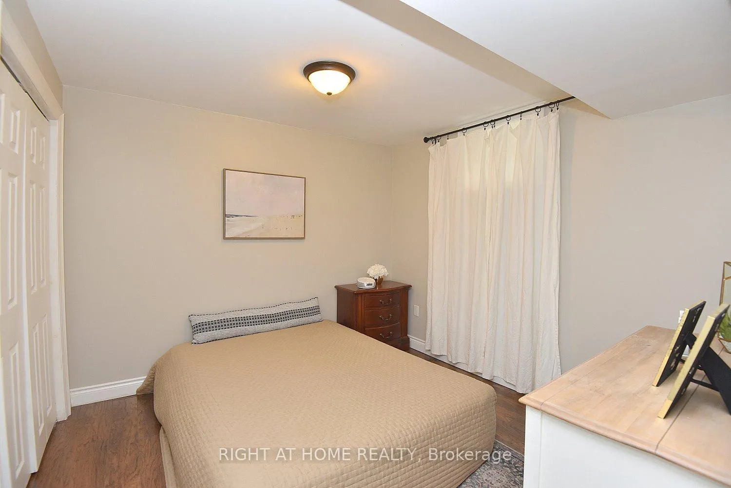 Photo 43 of 2451 Sinclair Circle, Burlington, Brant Hills — HOMEH