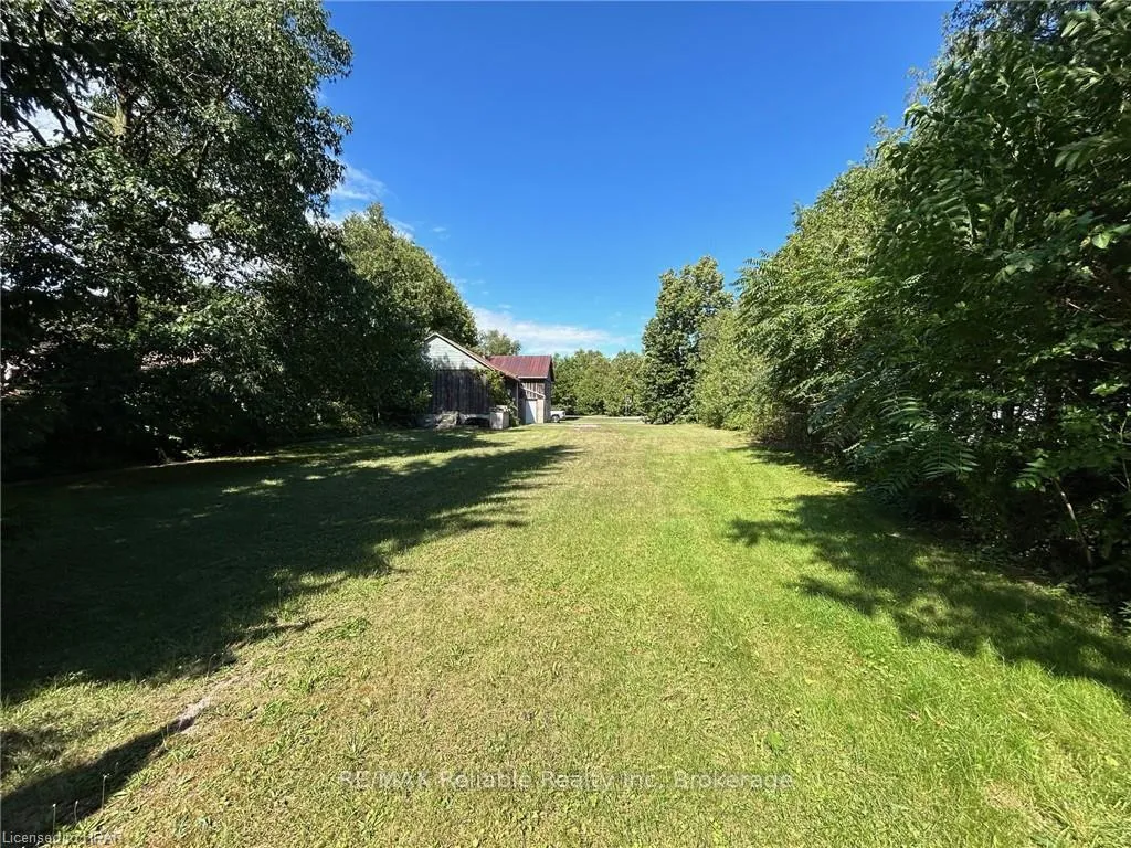 Photo 1 of 1 William Street, Bluewater, Bayfield — HOMEH