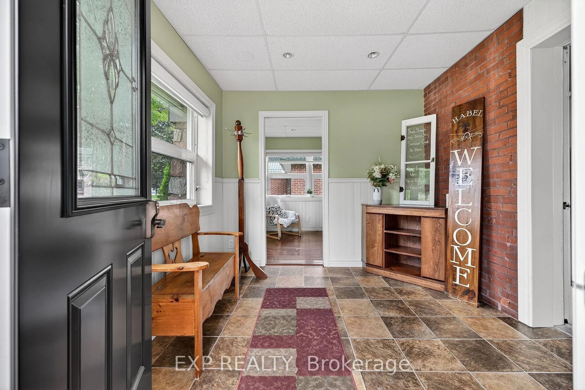 Photo 7 of 30 Mill Street E, Perth East, Milverton — HOMEH