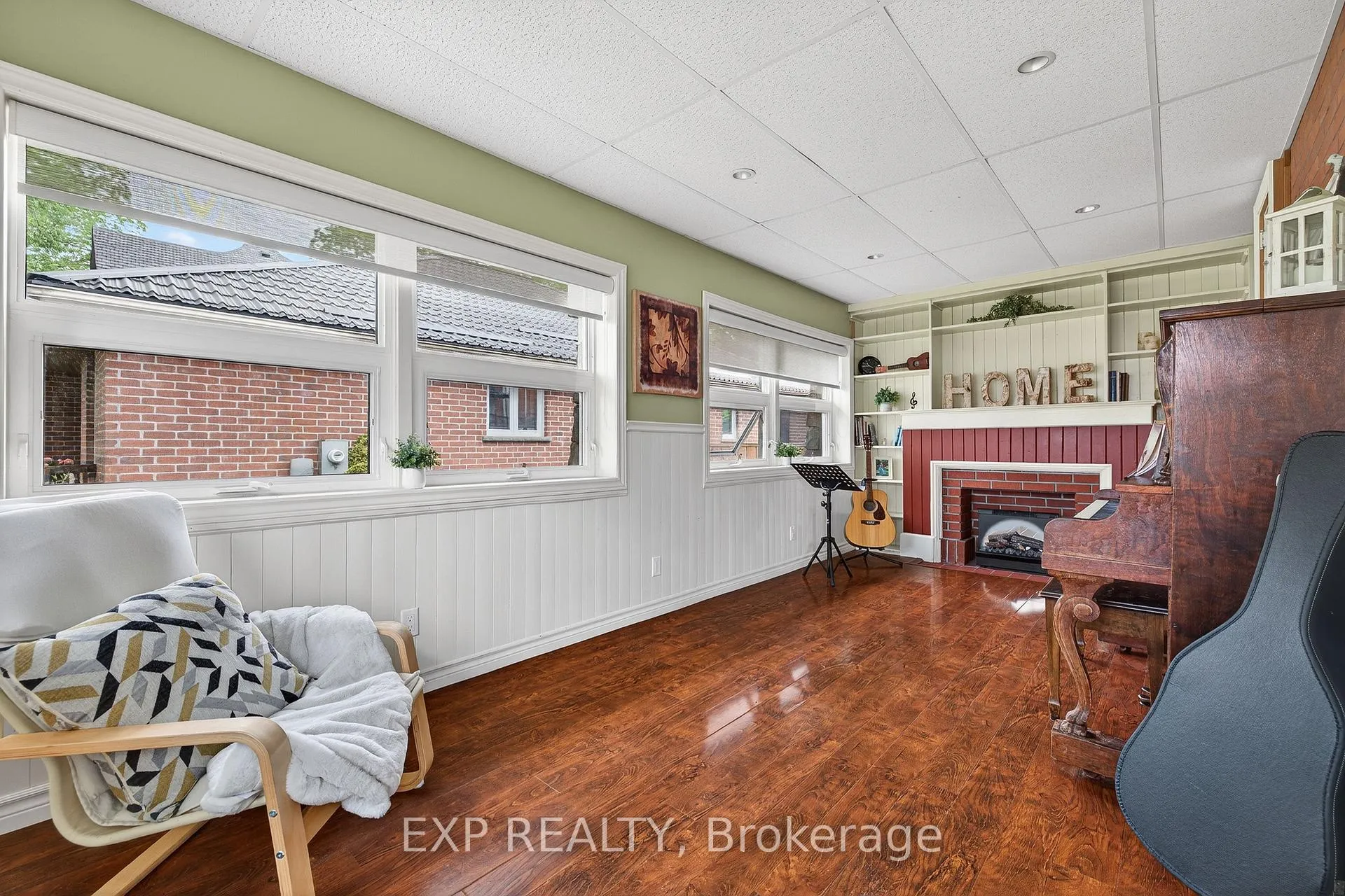 Photo 8 of 30 Mill Street E, Perth East, Milverton — HOMEH