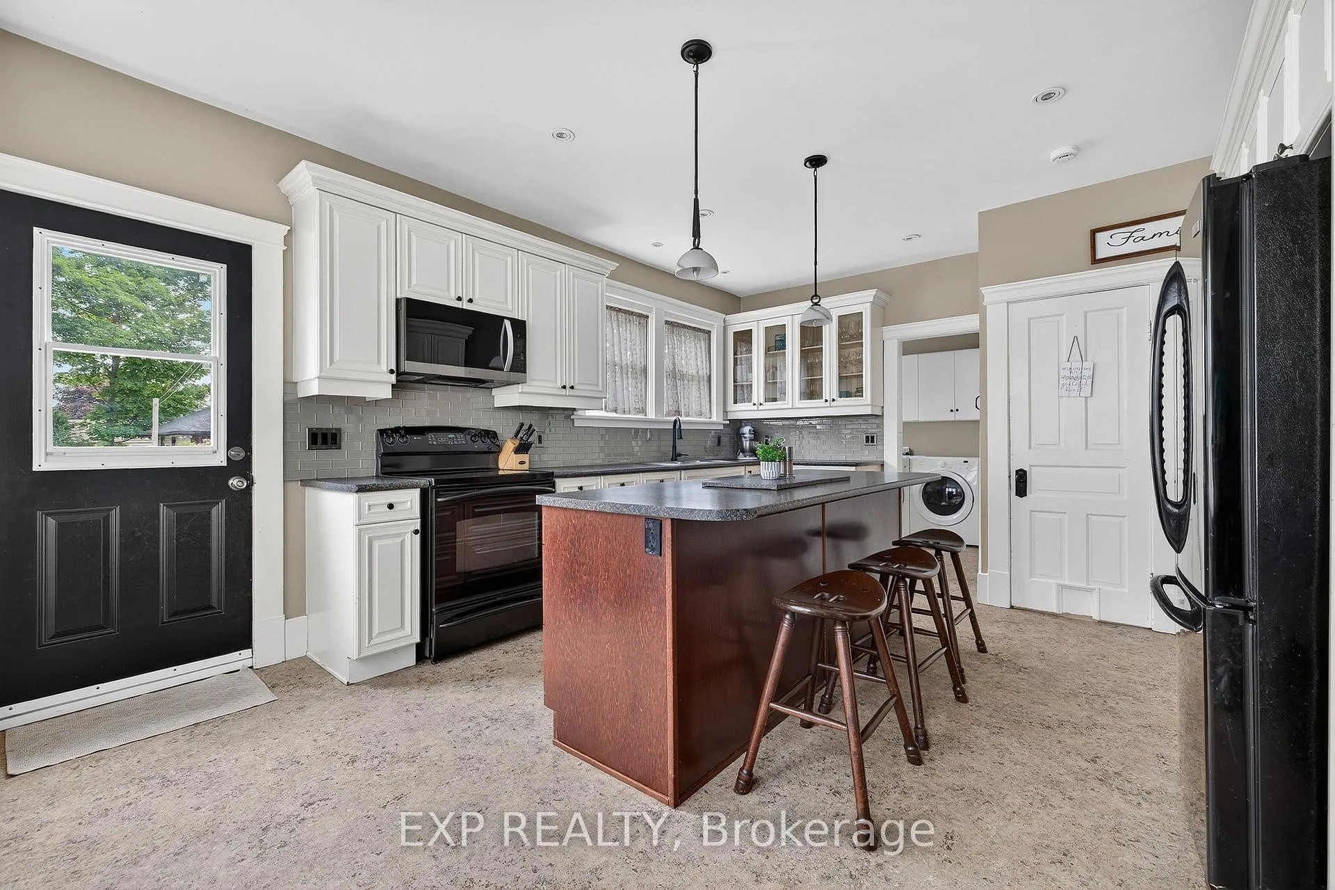 Photo 15 of 30 Mill Street E, Perth East, Milverton — HOMEH