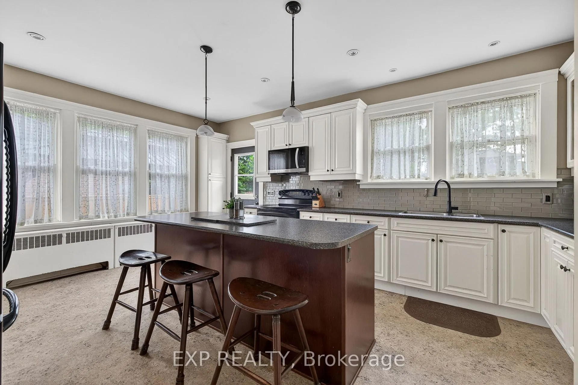 Photo 18 of 30 Mill Street E, Perth East, Milverton — HOMEH