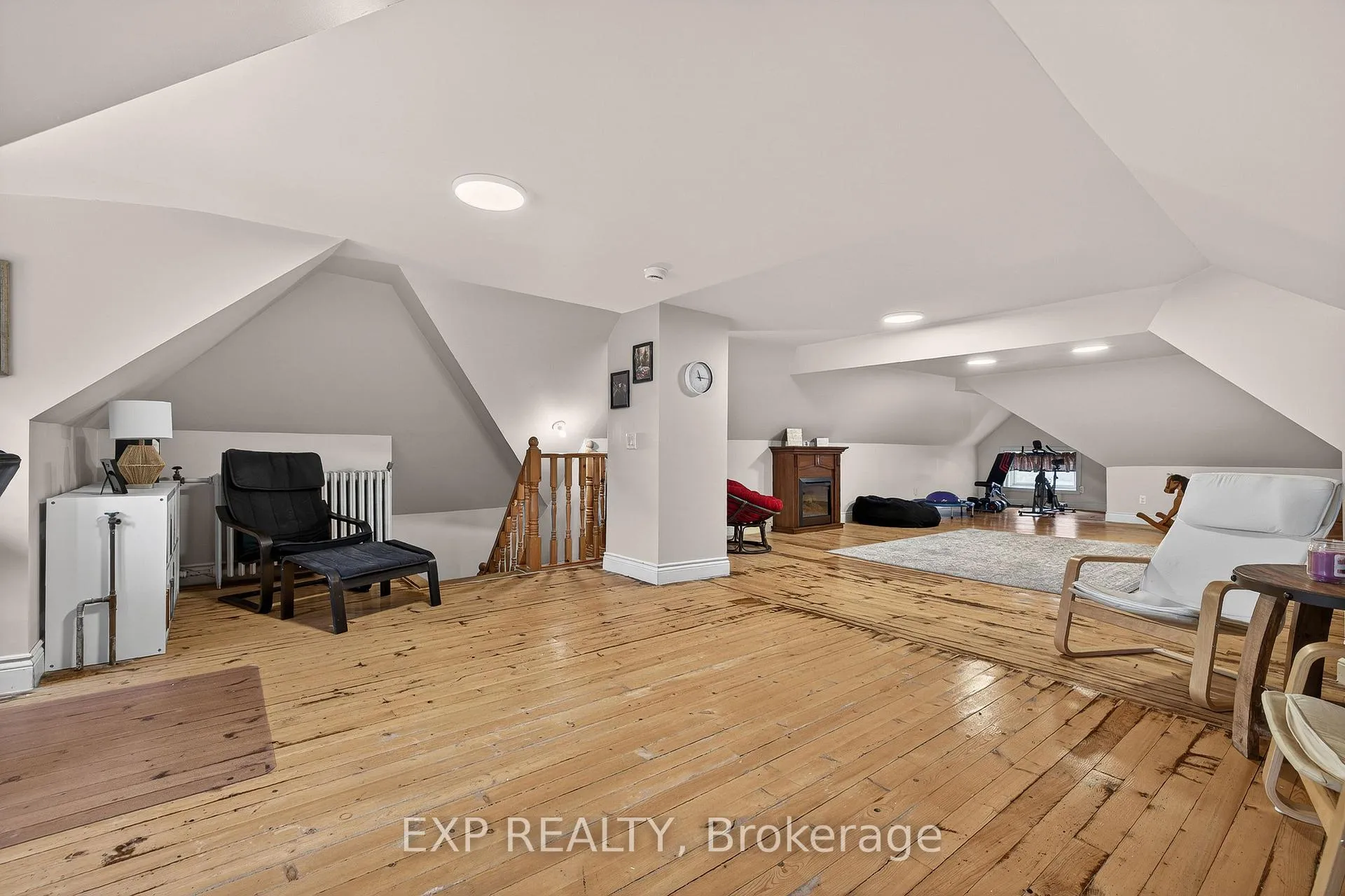 Photo 38 of 30 Mill Street E, Perth East, Milverton — HOMEH