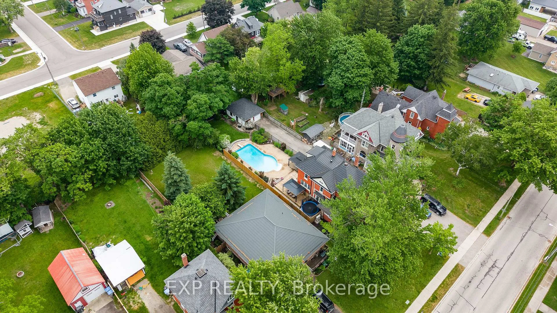 Photo 49 of 30 Mill Street E, Perth East, Milverton — HOMEH