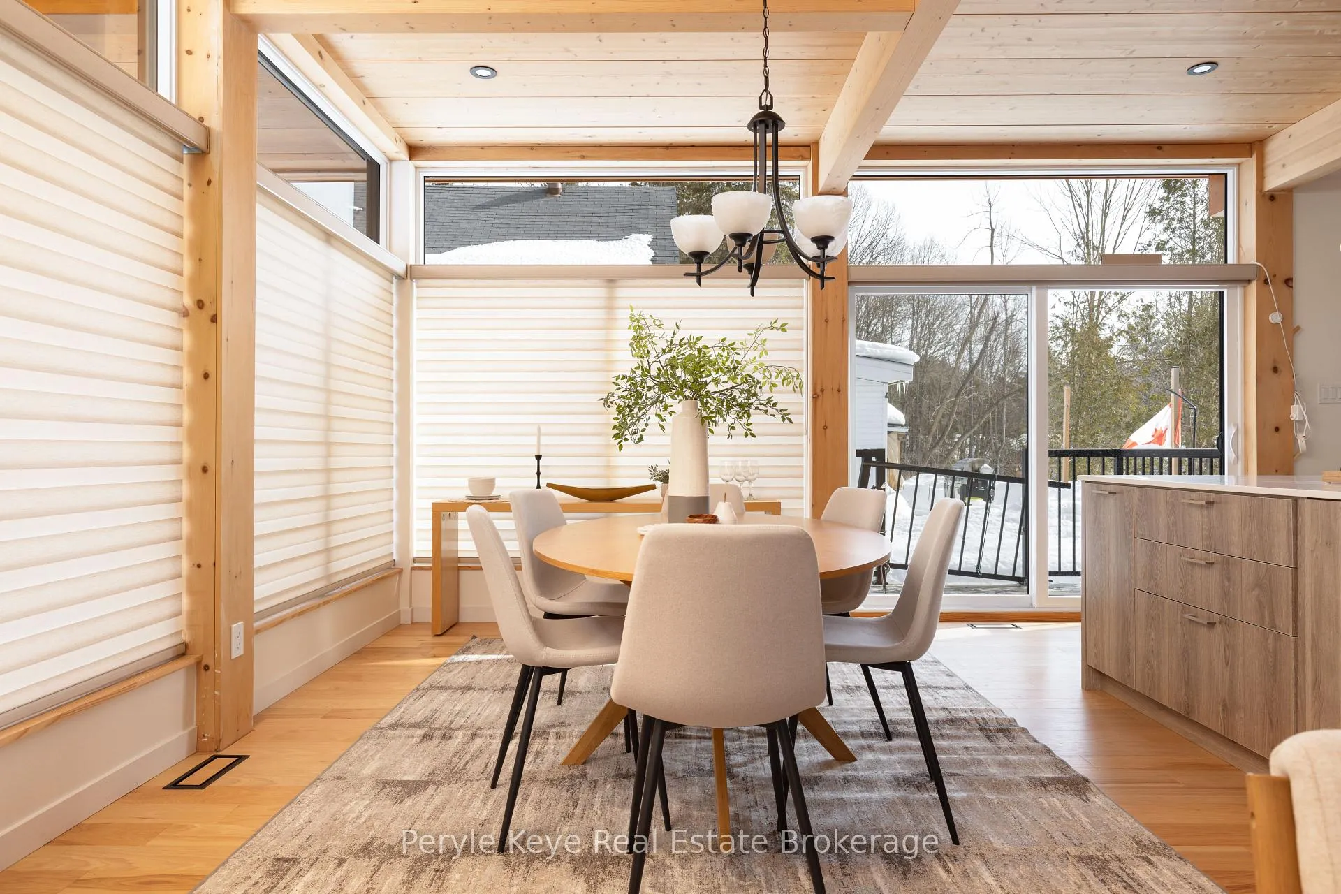 Photo 14 of 144 Shier Street, Bracebridge, Macaulay — HOMEH