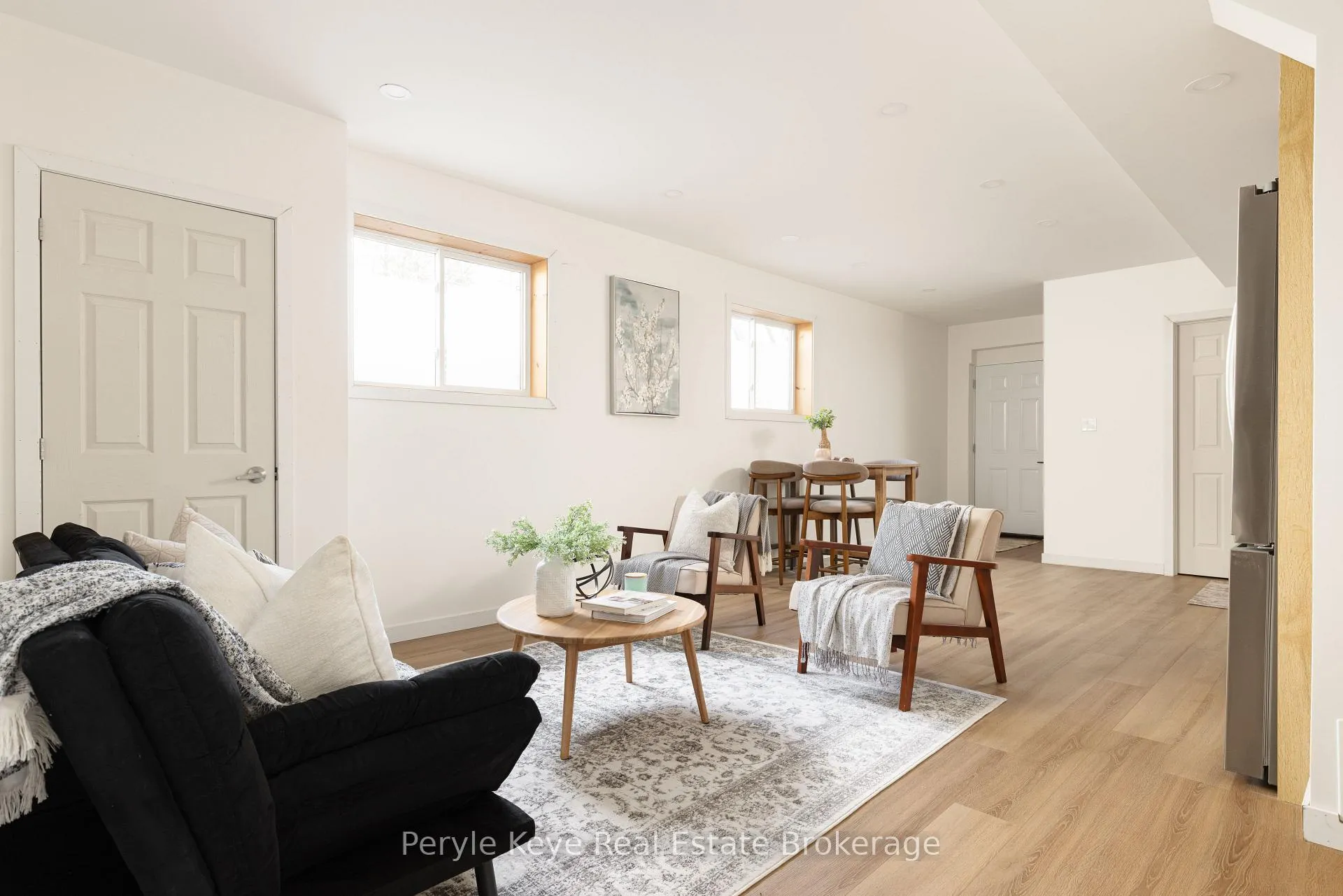 Photo 39 of 144 Shier Street, Bracebridge, Macaulay — HOMEH