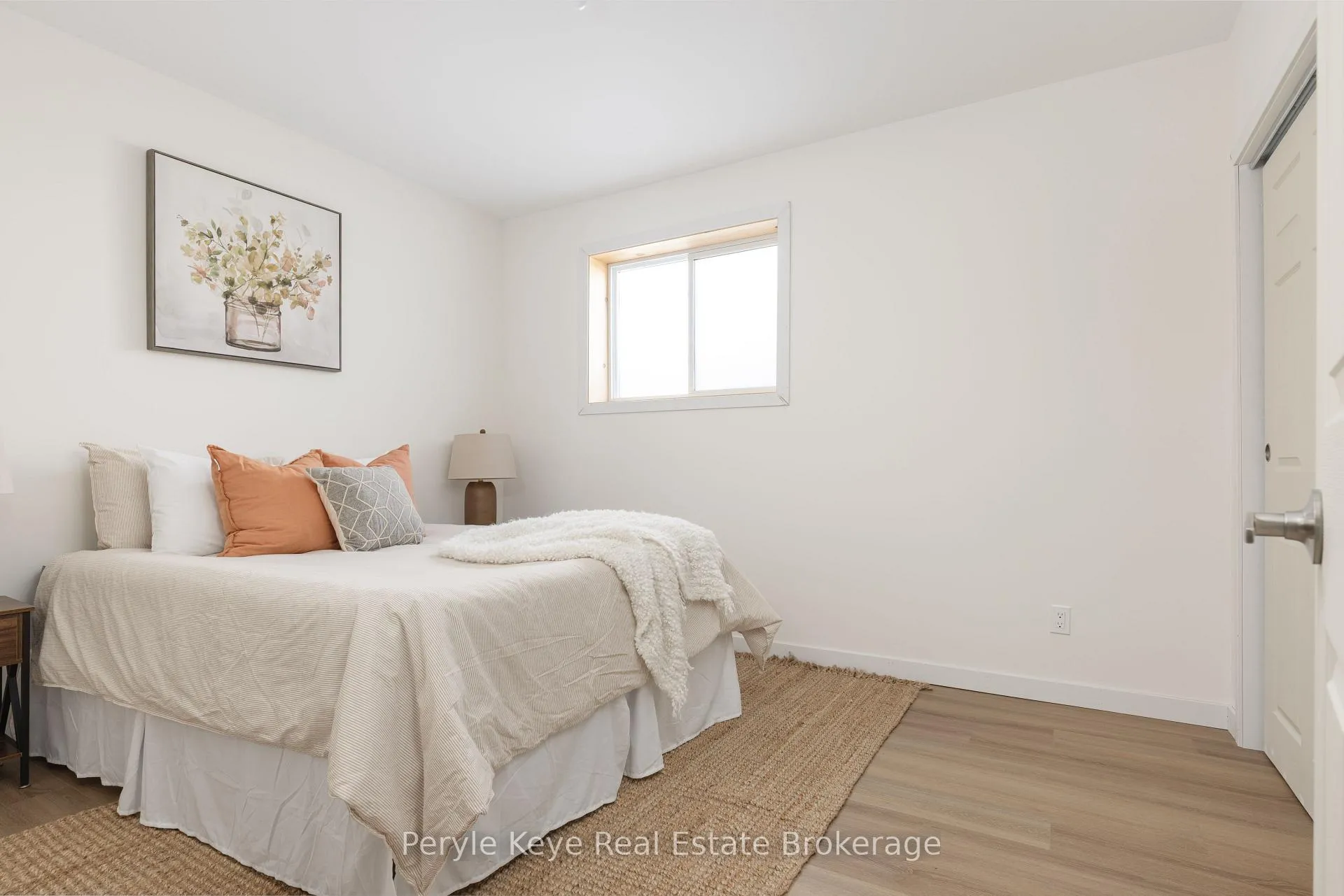 Photo 45 of 144 Shier Street, Bracebridge, Macaulay — HOMEH