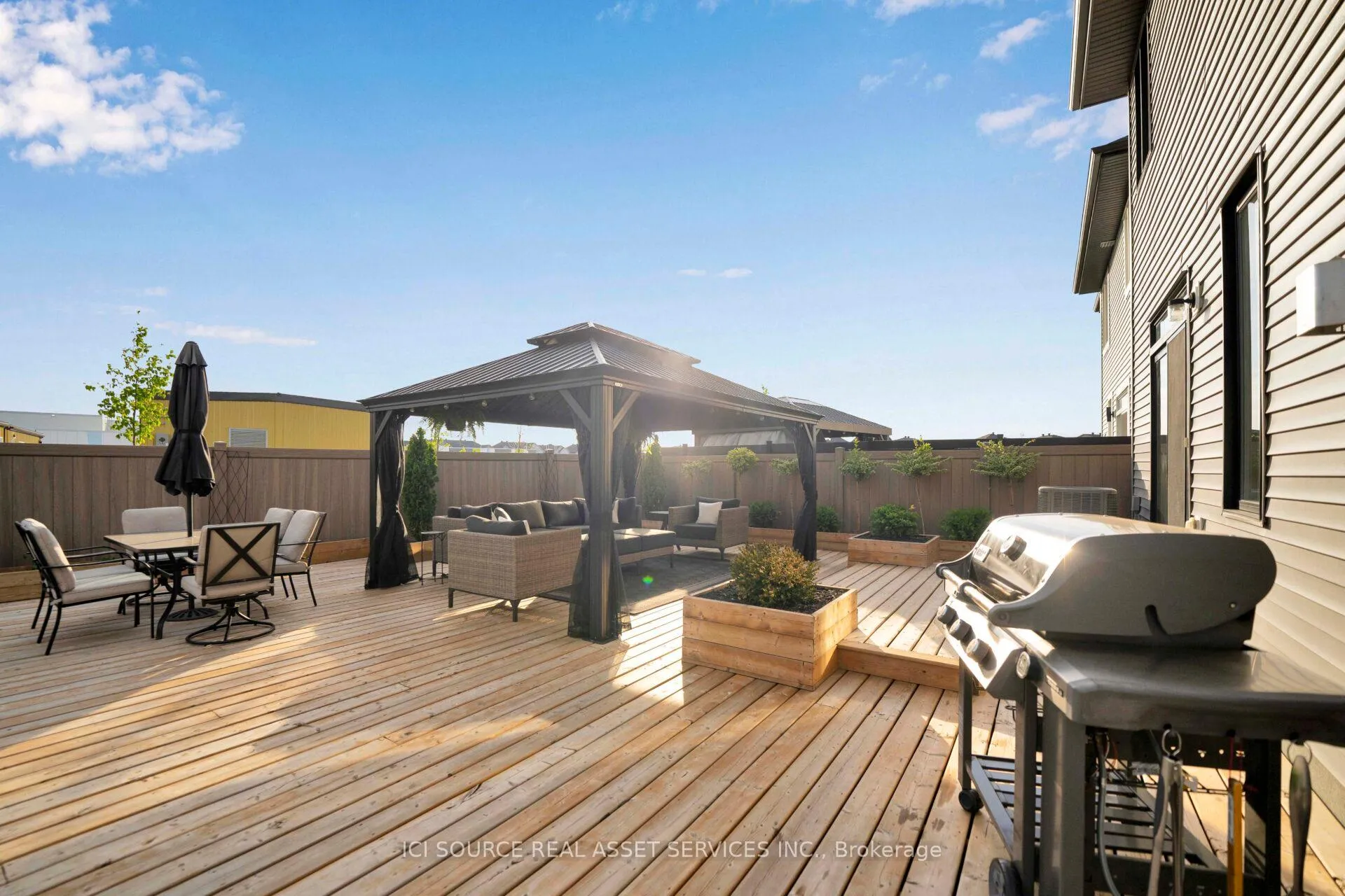 Photo 4 of 342 Finial Way, Ottawa, Barrhaven - Half Moon Bay — HOMEH