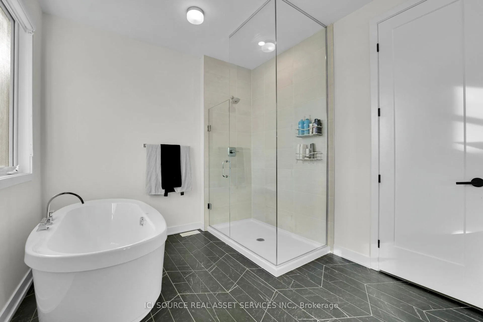 Photo 35 of 342 Finial Way, Ottawa, Barrhaven - Half Moon Bay — HOMEH