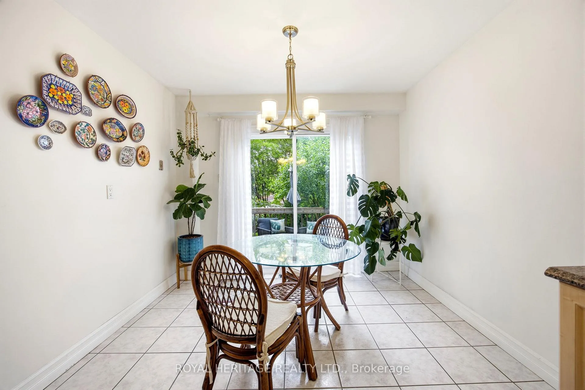 Photo 15 of 27 Heaver Drive, Whitby, Pringle Creek — HOMEH