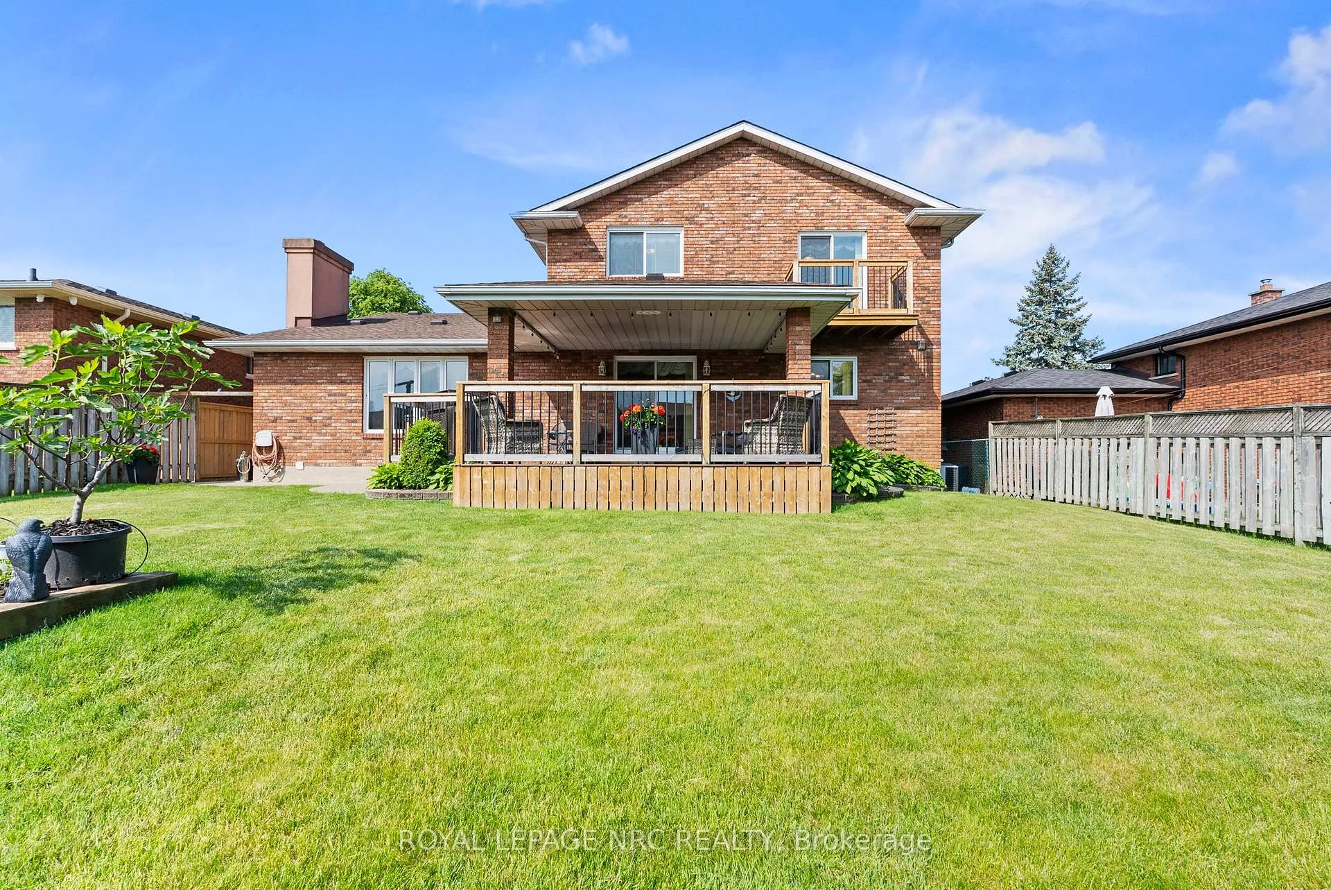 Photo 3 of 14 Tupper Drive, Thorold, Confederation Heights — HOMEH