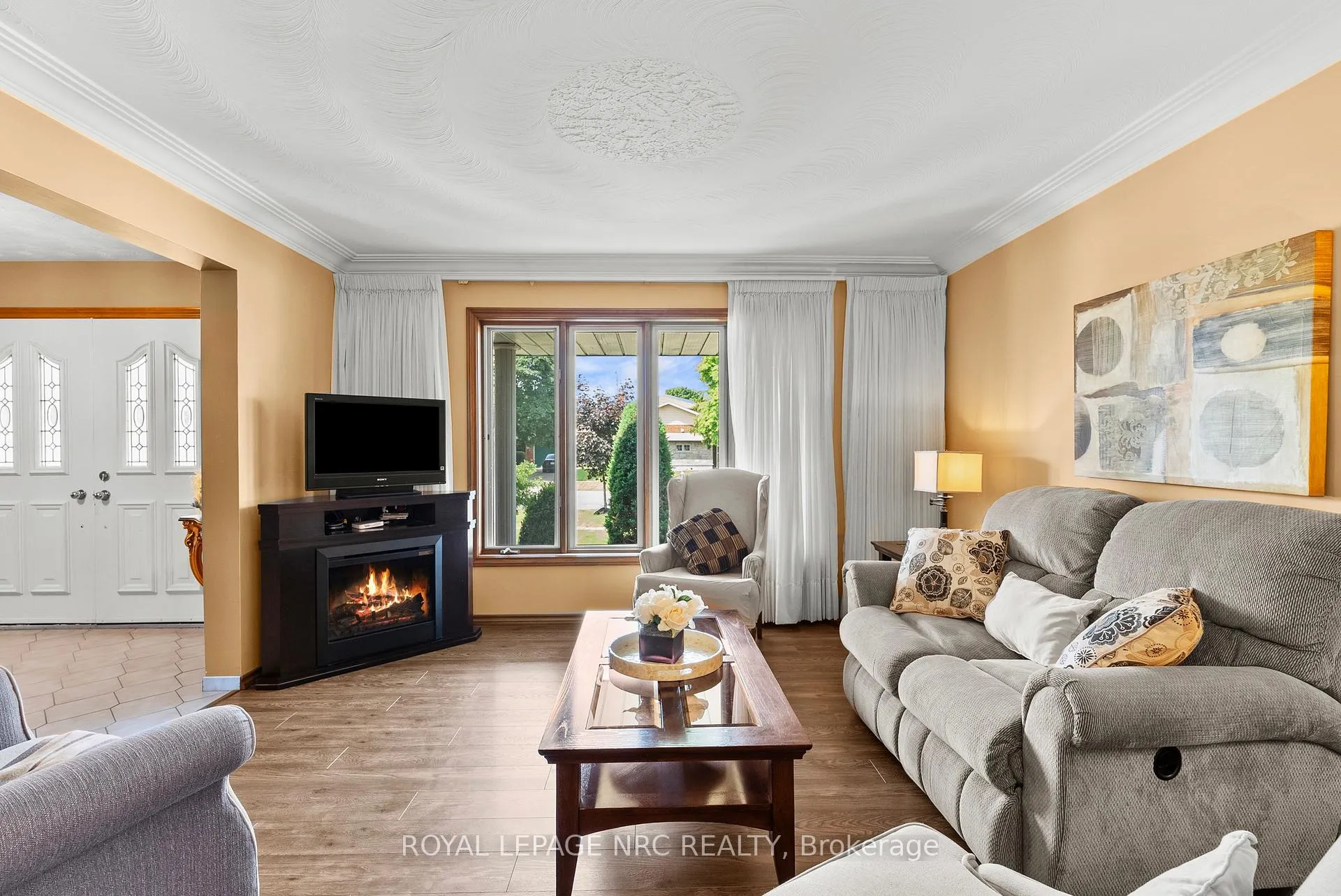 Photo 11 of 14 Tupper Drive, Thorold, Confederation Heights — HOMEH