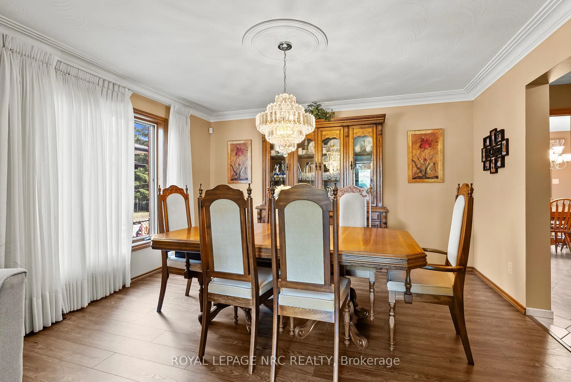 Photo 12 of 14 Tupper Drive, Thorold, Confederation Heights — HOMEH