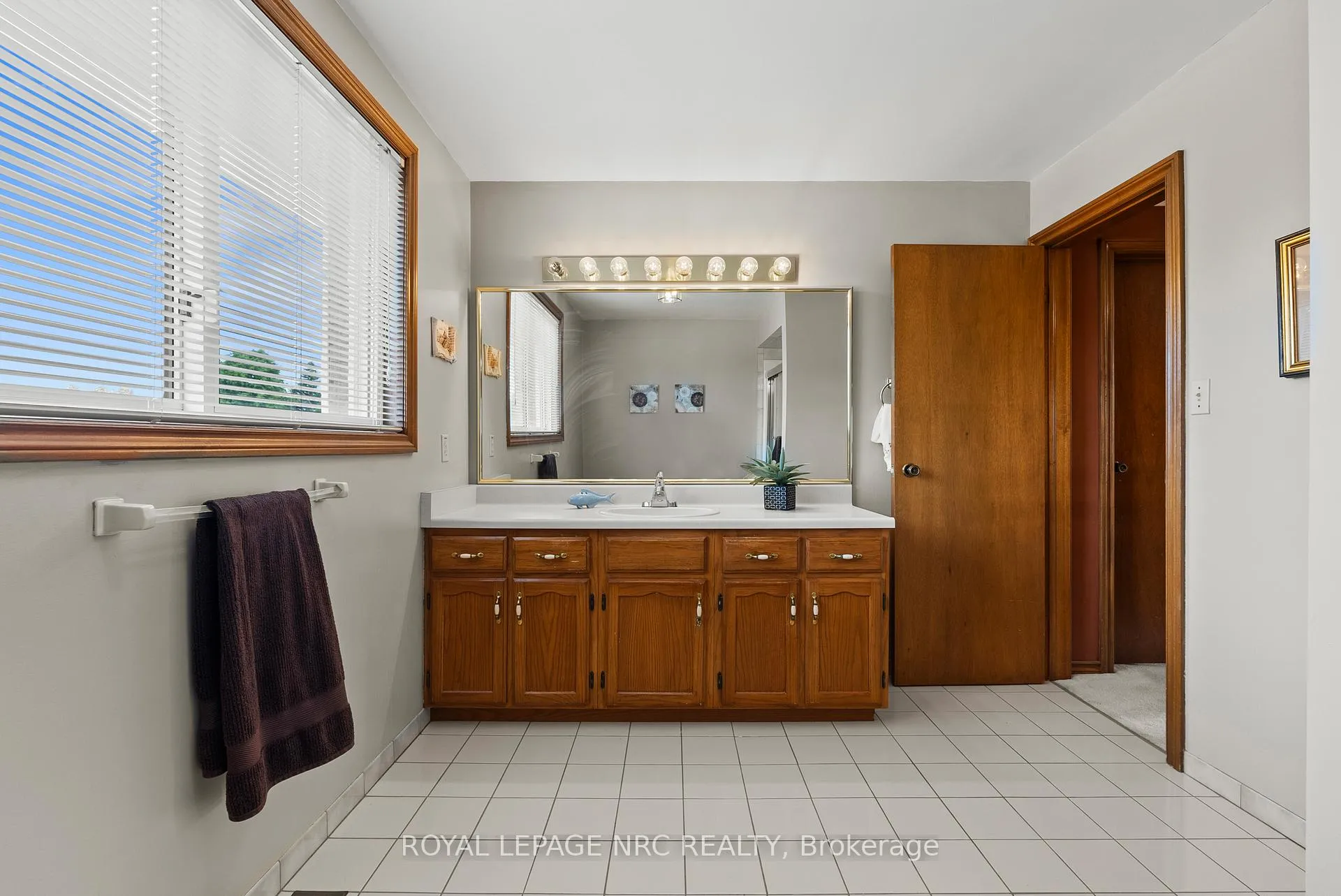 Photo 26 of 14 Tupper Drive, Thorold, Confederation Heights — HOMEH