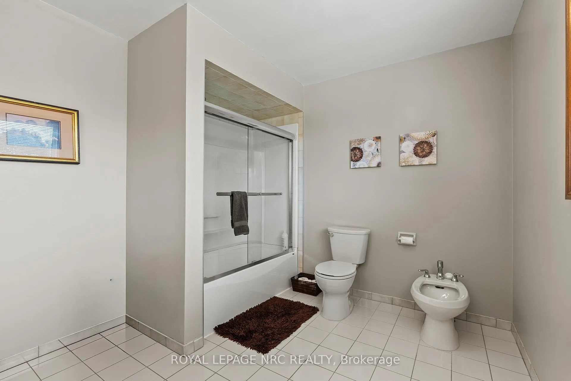 Photo 27 of 14 Tupper Drive, Thorold, Confederation Heights — HOMEH