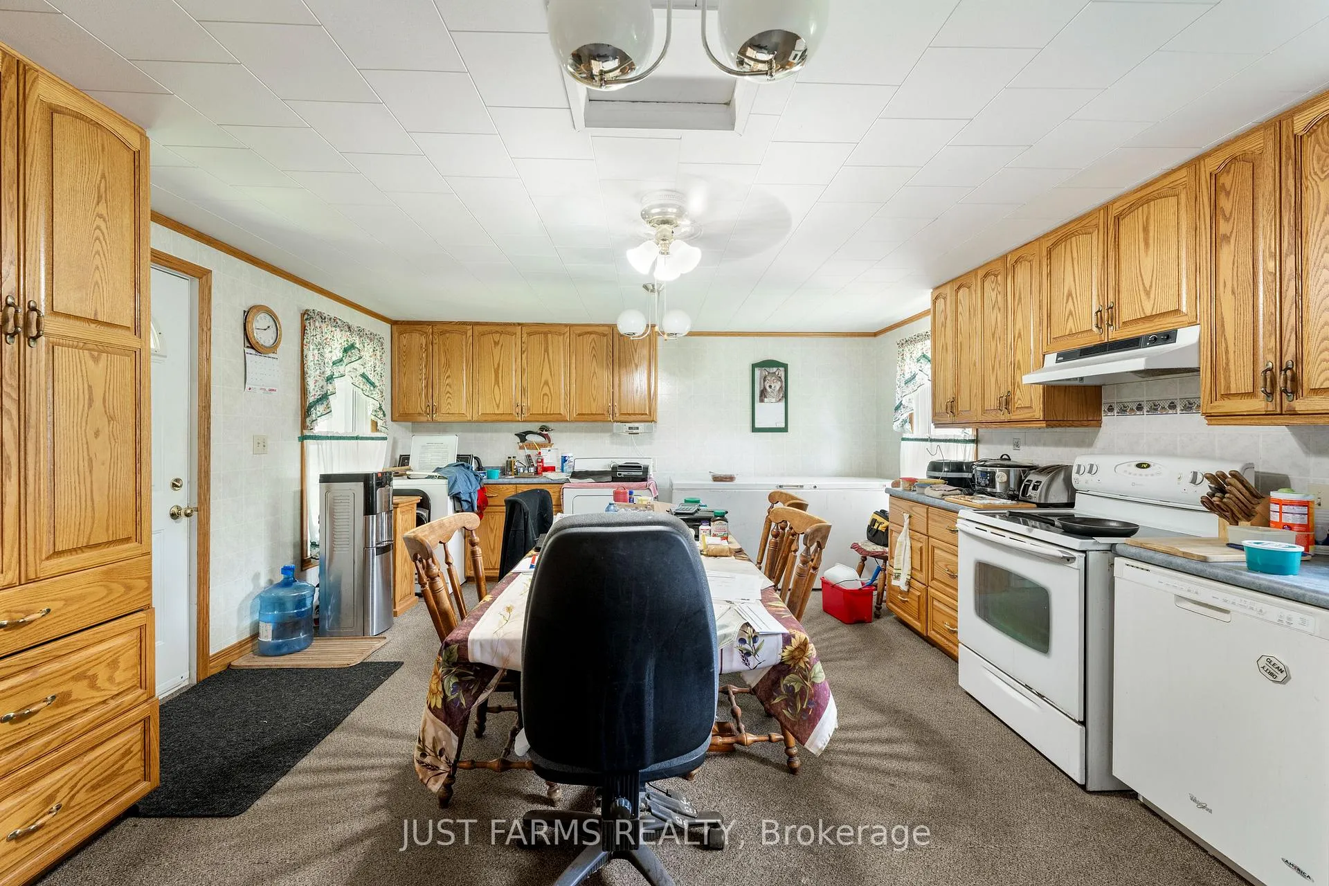 Photo 39 of 2873 Eighth Avenue, Lincoln, Lincoln-Jordan/Vineland — HOMEH