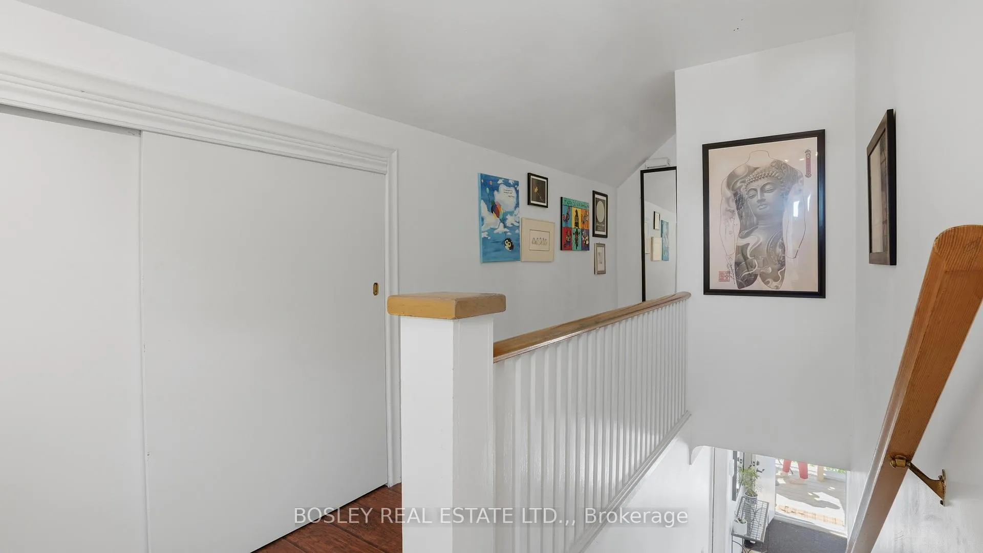 Photo 14 of 29 Bloomfield Avenue, St. Catharines, Secord Woods — HOMEH