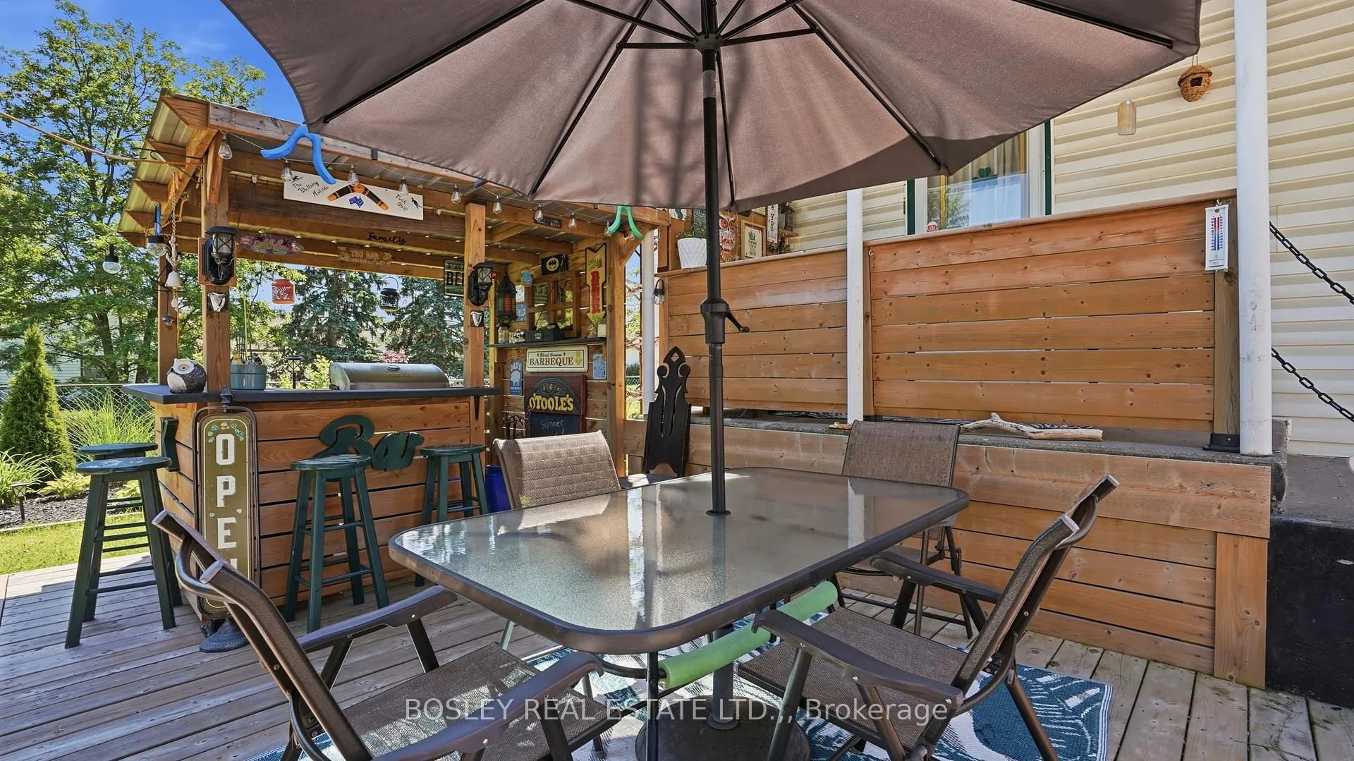 Photo 25 of 29 Bloomfield Avenue, St. Catharines, Secord Woods — HOMEH