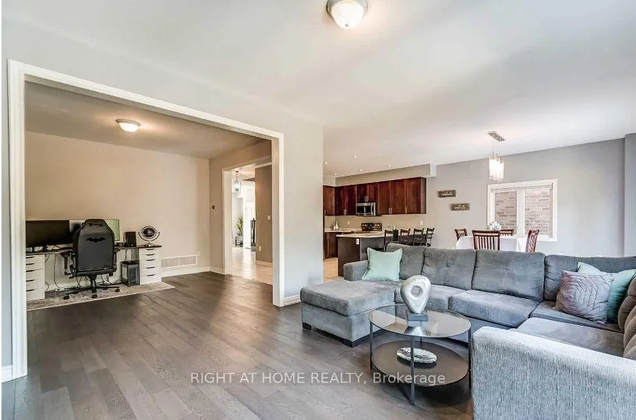 Photo 2 of 62 Prosser Crescent, Georgina, Sutton & Jackson's Point — HOMEH
