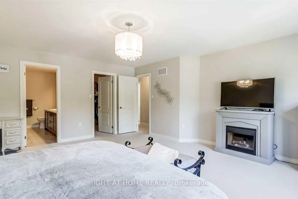 Photo 8 of 62 Prosser Crescent, Georgina, Sutton & Jackson's Point — HOMEH