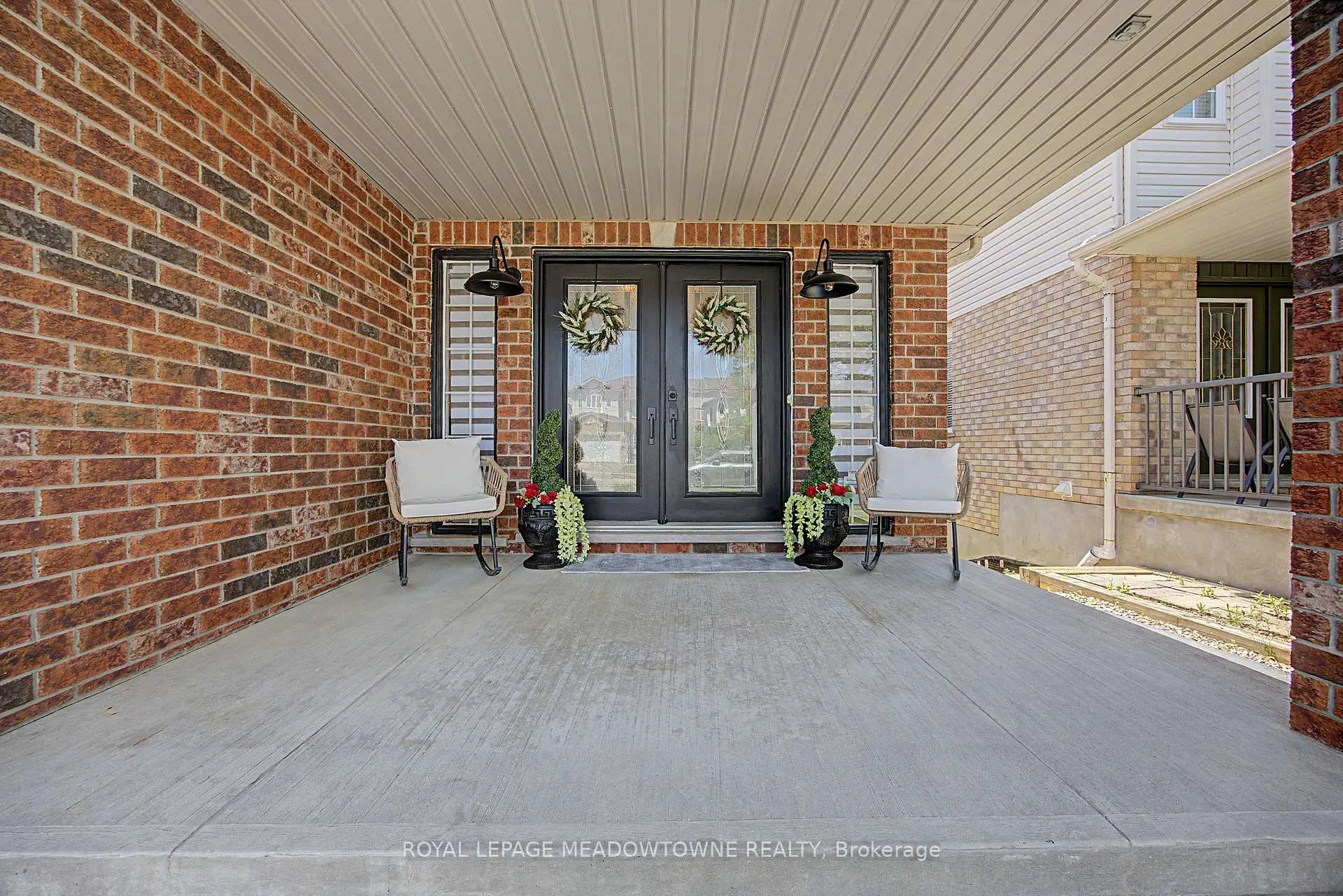 Photo 4 of 15 Zecca Drive, Guelph, Pineridge/Westminster Woods — HOMEH