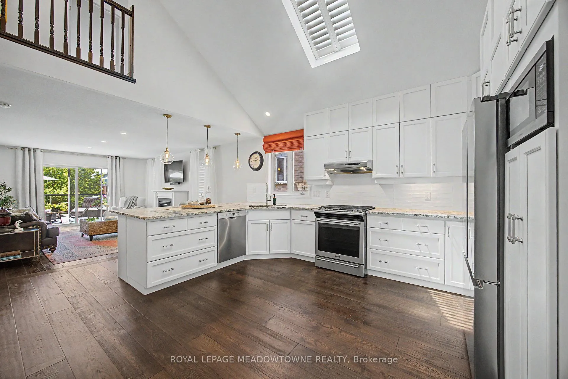Photo 6 of 15 Zecca Drive, Guelph, Pineridge/Westminster Woods — HOMEH