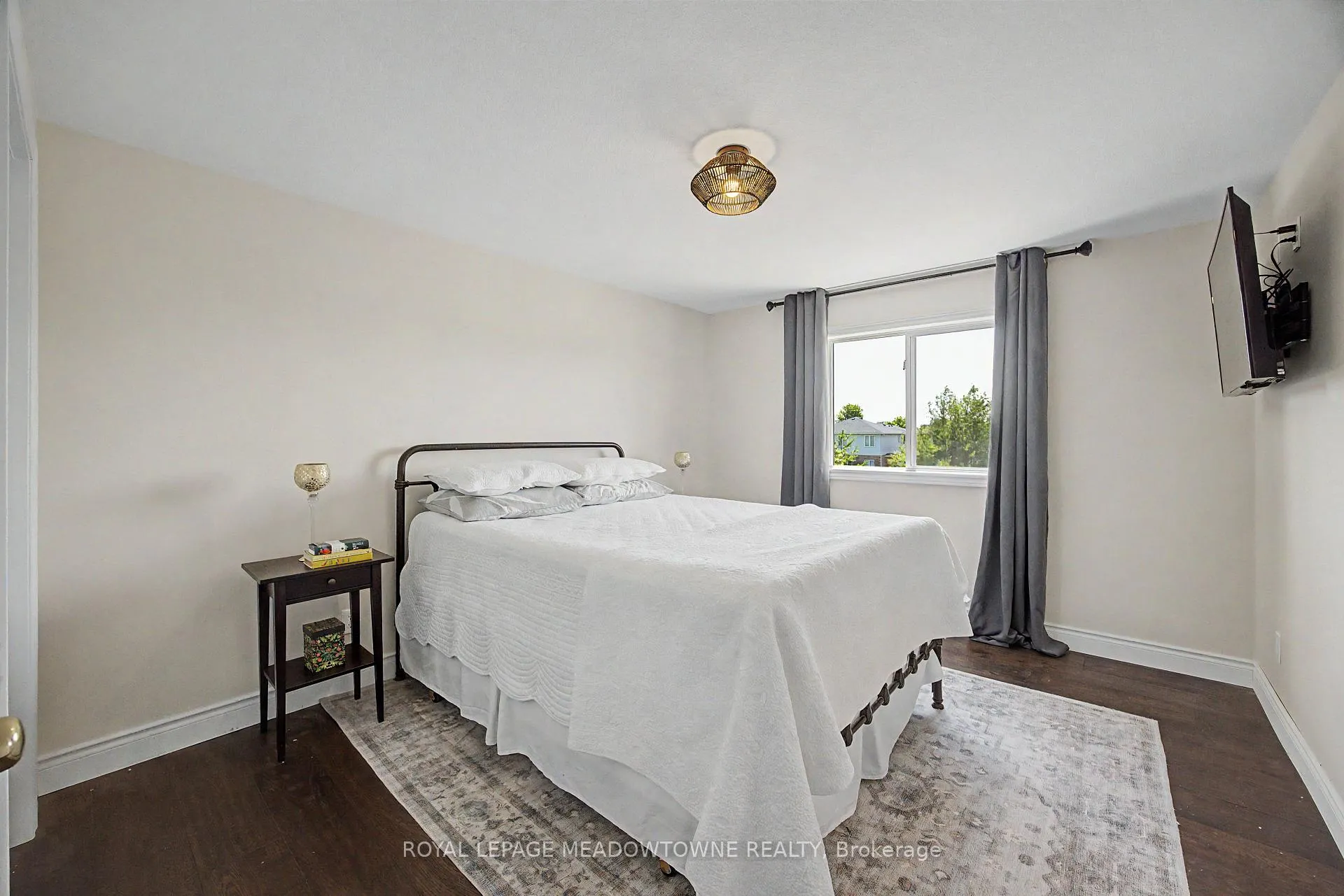 Photo 17 of 15 Zecca Drive, Guelph, Pineridge/Westminster Woods — HOMEH