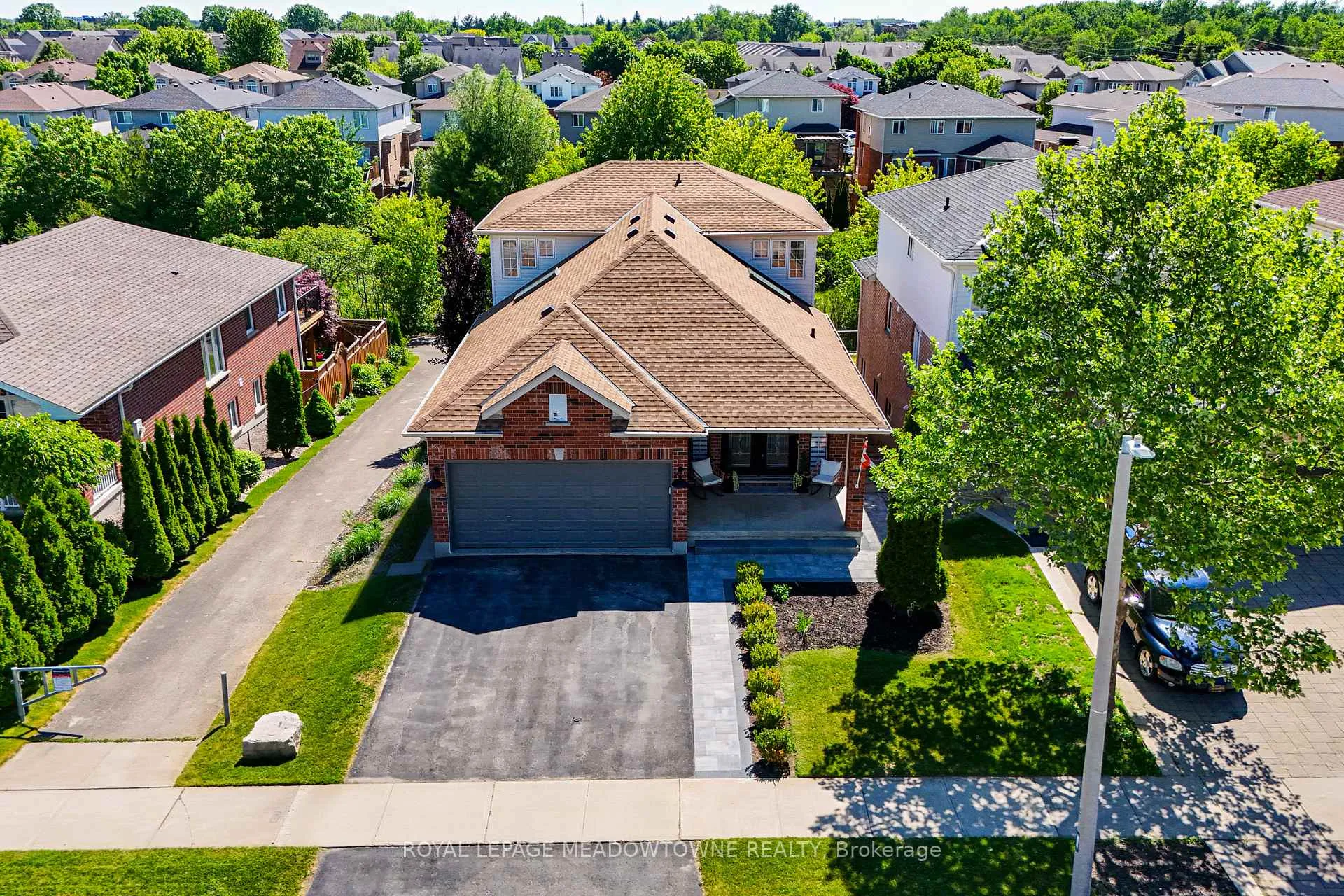 Photo 29 of 15 Zecca Drive, Guelph, Pineridge/Westminster Woods — HOMEH