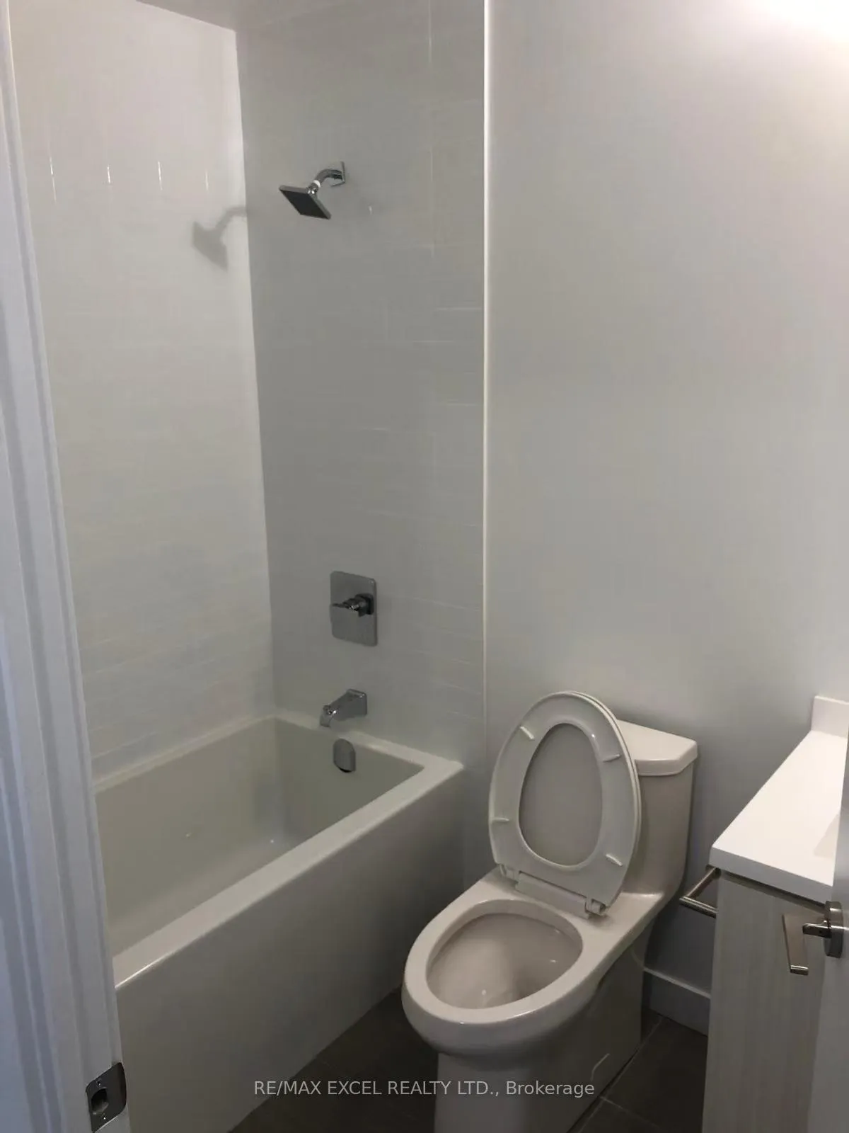 Photo 18 of Unit 1406, 181 Huron Street, Toronto, Kensington-Chinatown — HOMEH