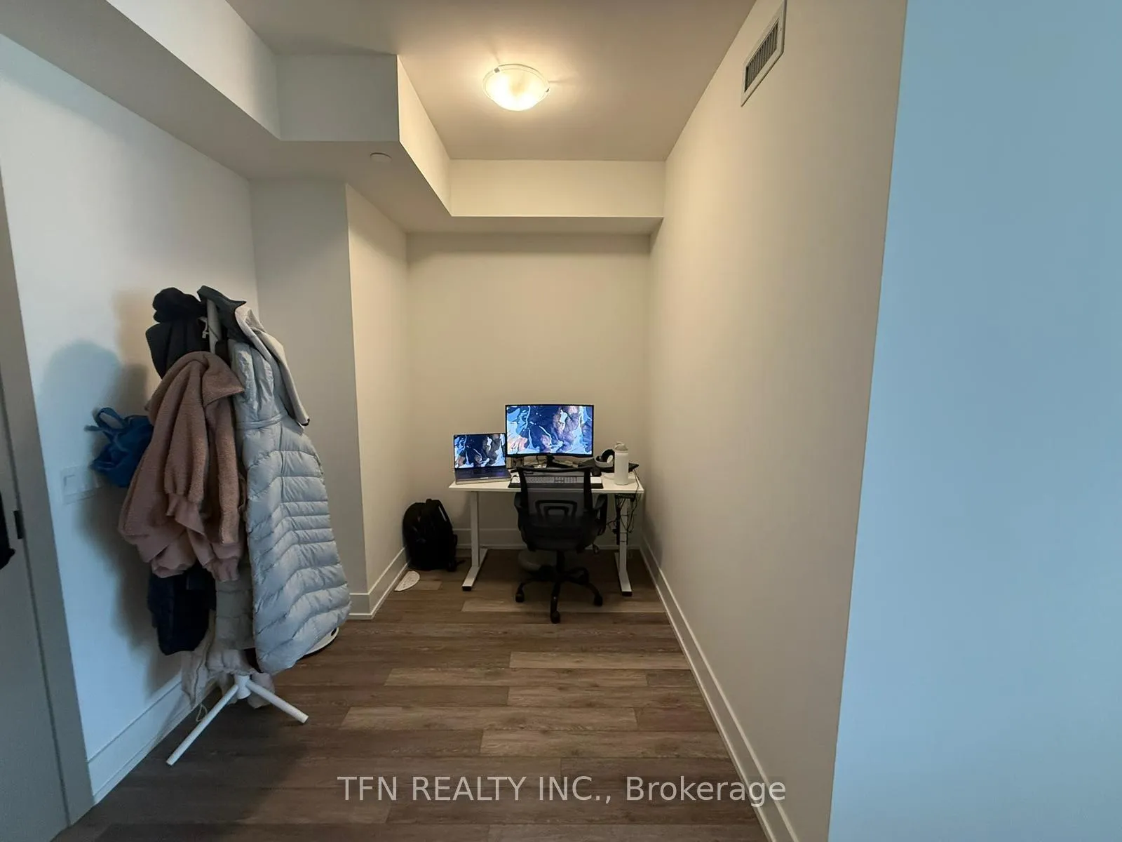 Photo 5 of Unit 202, 2075 King Road, King, King City — HOMEH