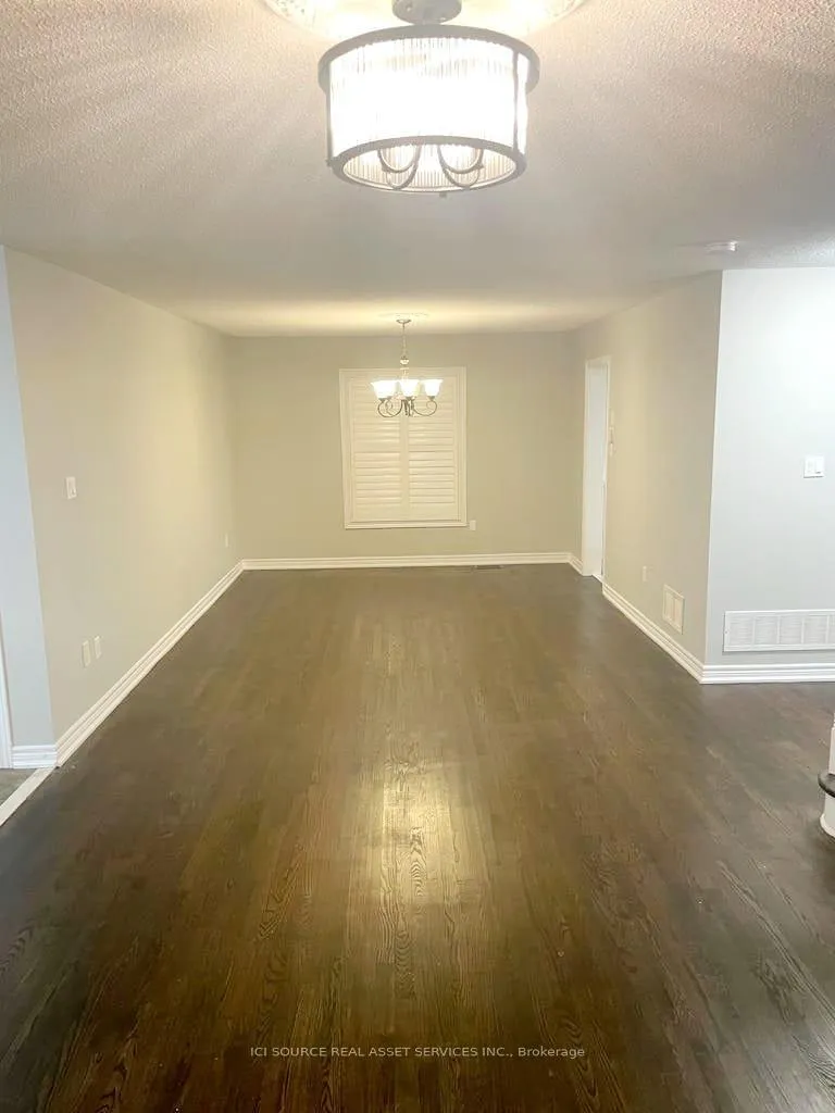 Photo 4 of Unit Upper, 1579 Coldstream Drive, Oshawa, Taunton — HOMEH