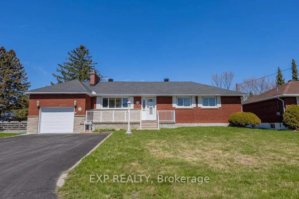 Photo 1 of 11 Donna Street, Ottawa, Meadowlands/Crestview — HOMEH