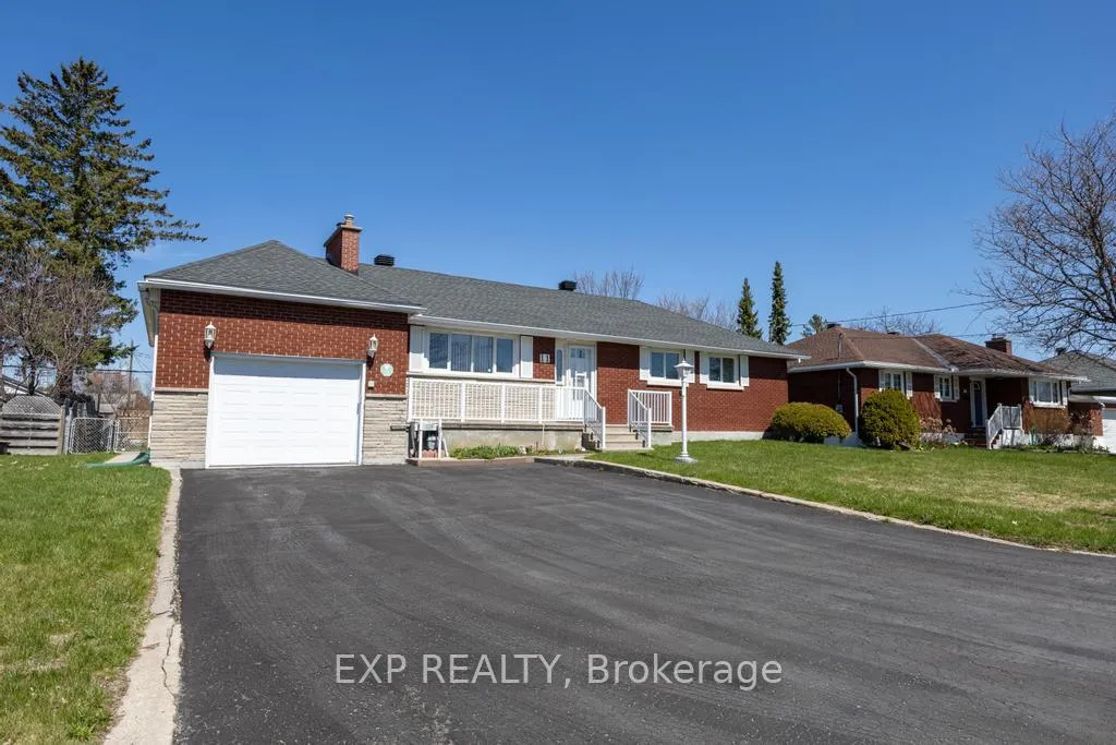 Photo 43 of 11 Donna Street, Ottawa, Meadowlands/Crestview — HOMEH