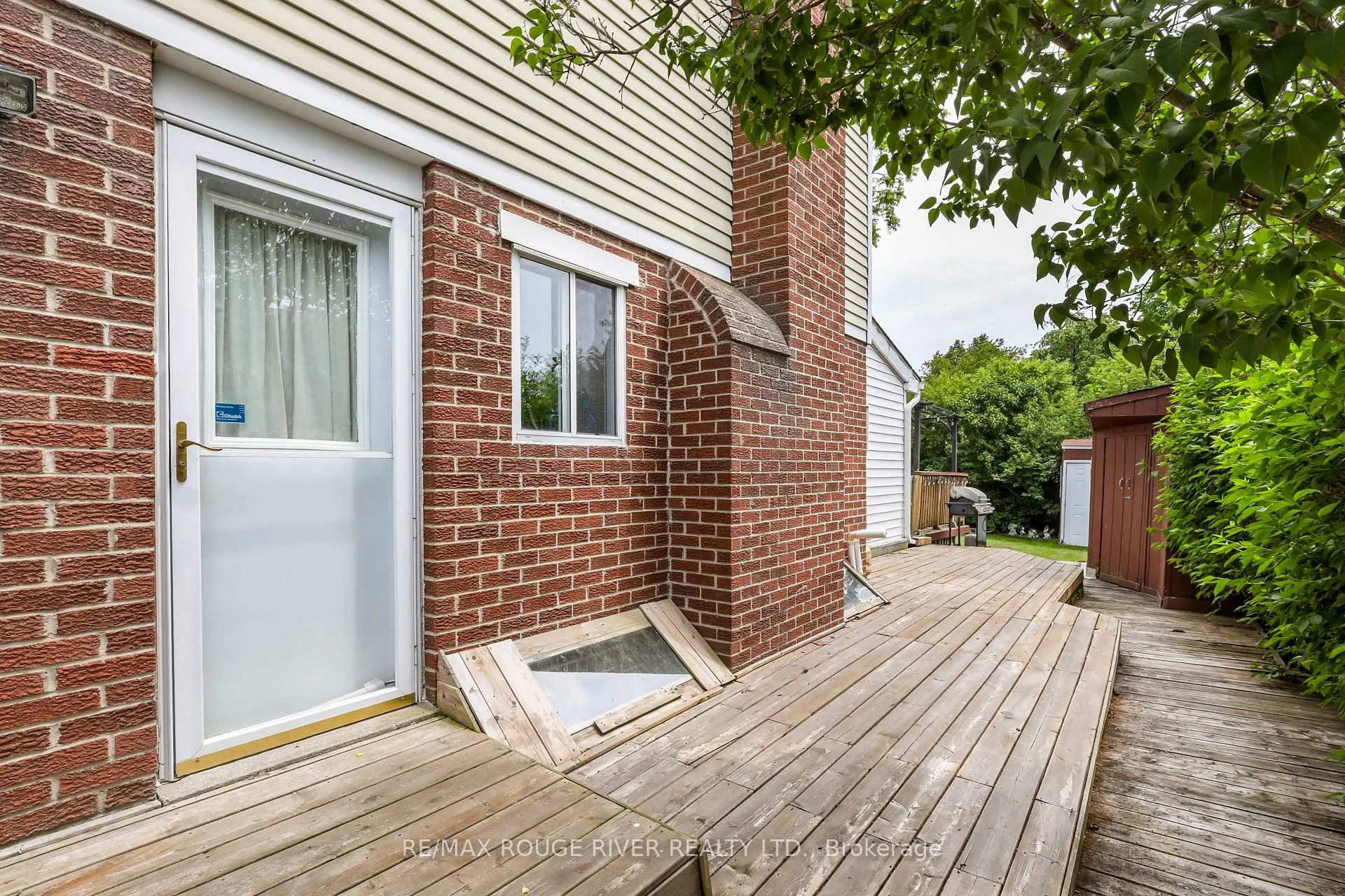 Photo 39 of 64 Burden Crescent, Ajax, South West — HOMEH