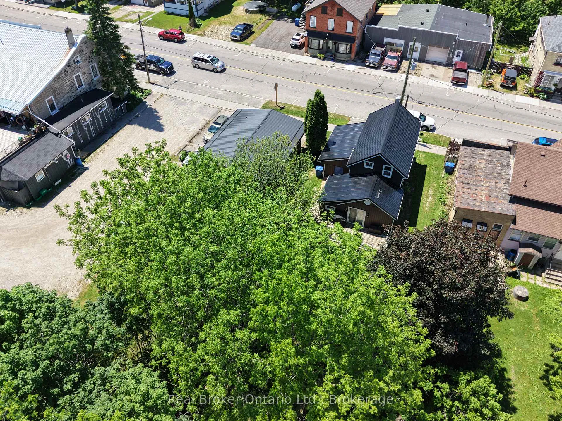 Photo 4 of 523 Mill Street, West Grey — HOMEH