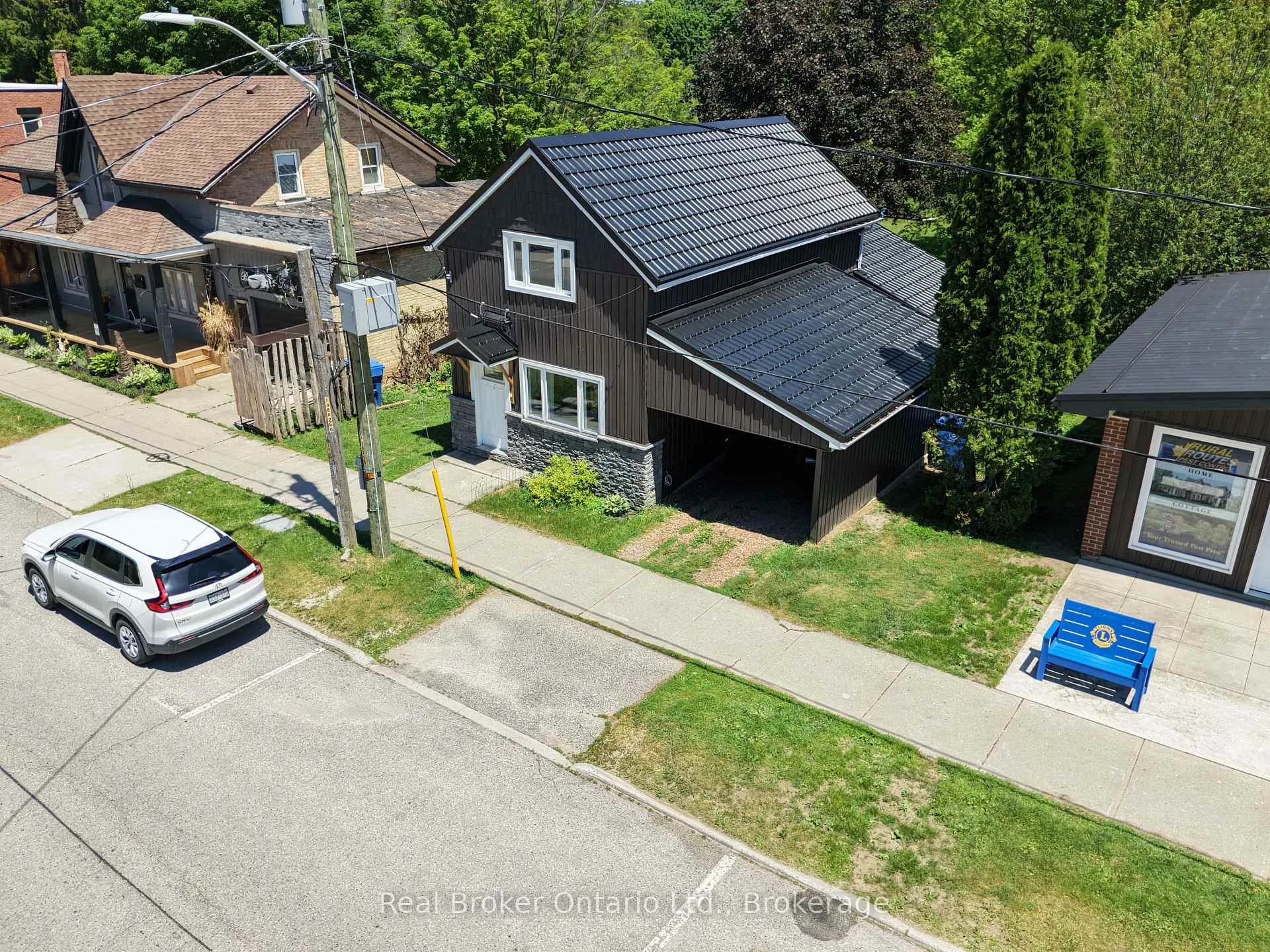 Photo 5 of 523 Mill Street, West Grey — HOMEH