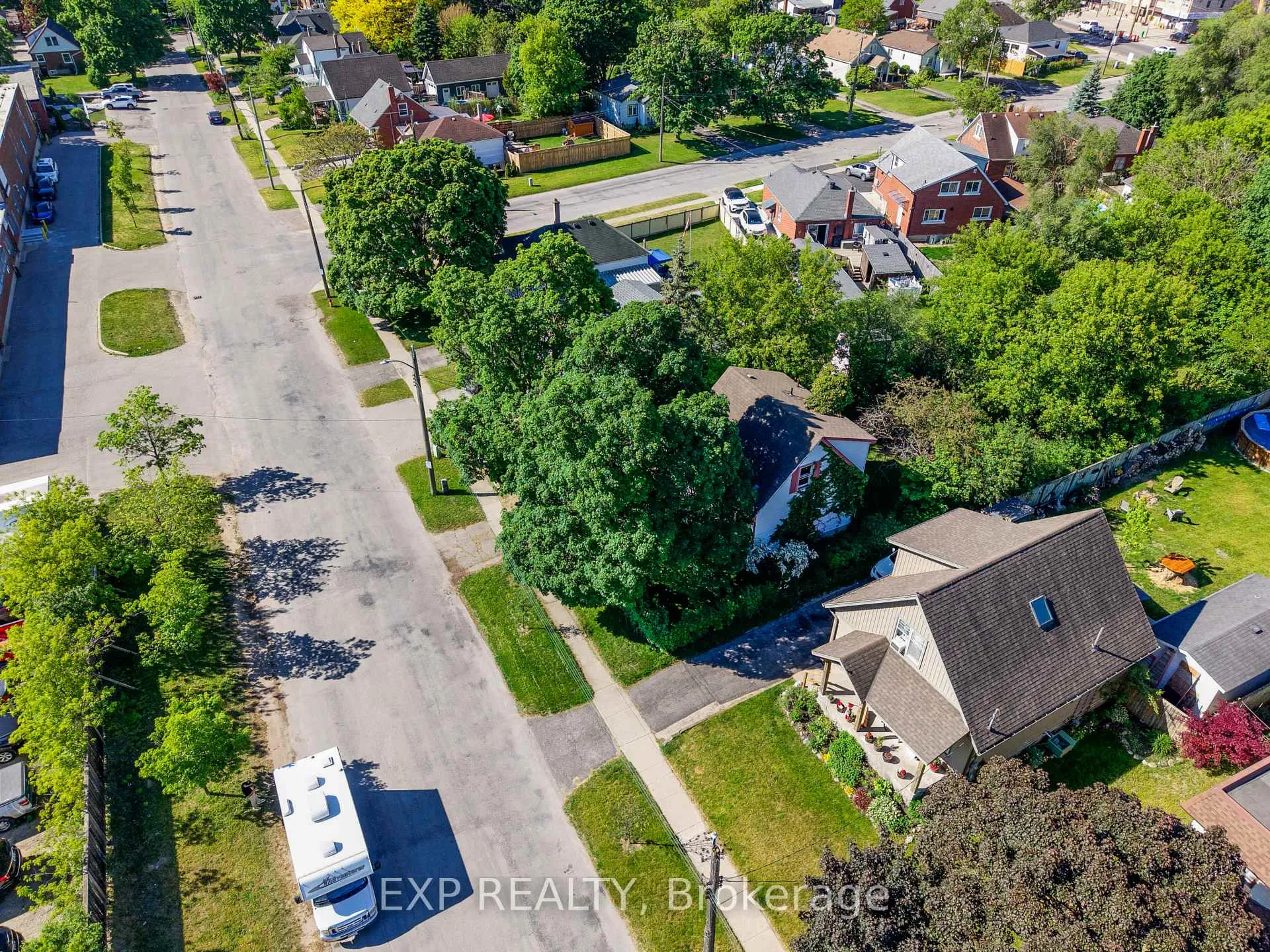 Photo 19 of 149 Birch Avenue, Kitchener — HOMEH