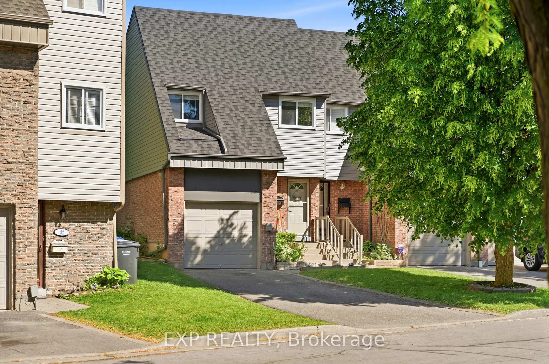 Photo 34 of 33 Tara Park Crescent, Brampton, Brampton North — HOMEH