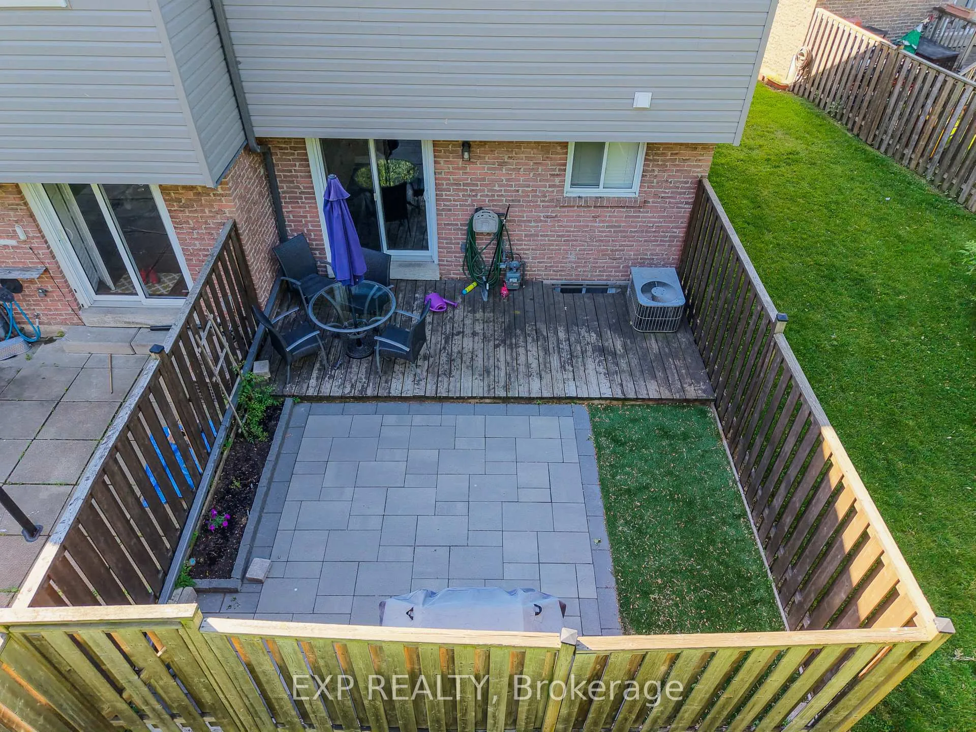 Photo 39 of 33 Tara Park Crescent, Brampton, Brampton North — HOMEH