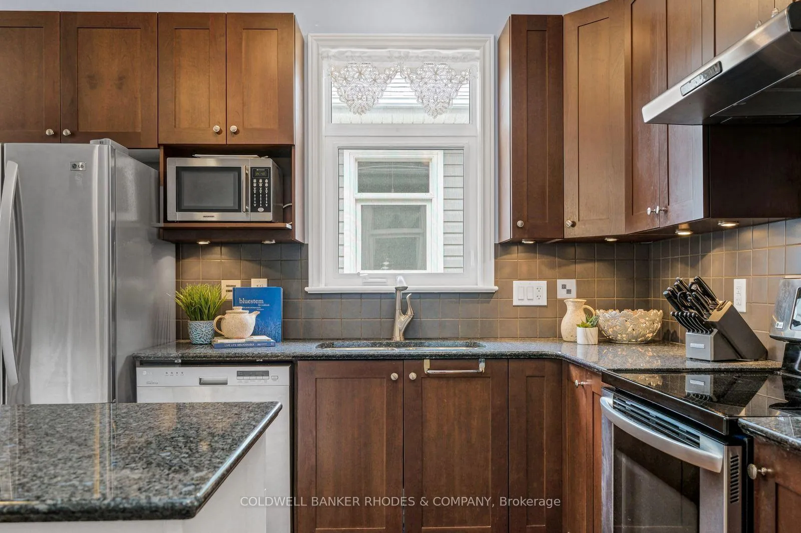 Photo 14 of 202 Bulrush Crescent, Ottawa, Blossom Park/Kemp Park/Findlay Creek — HOMEH