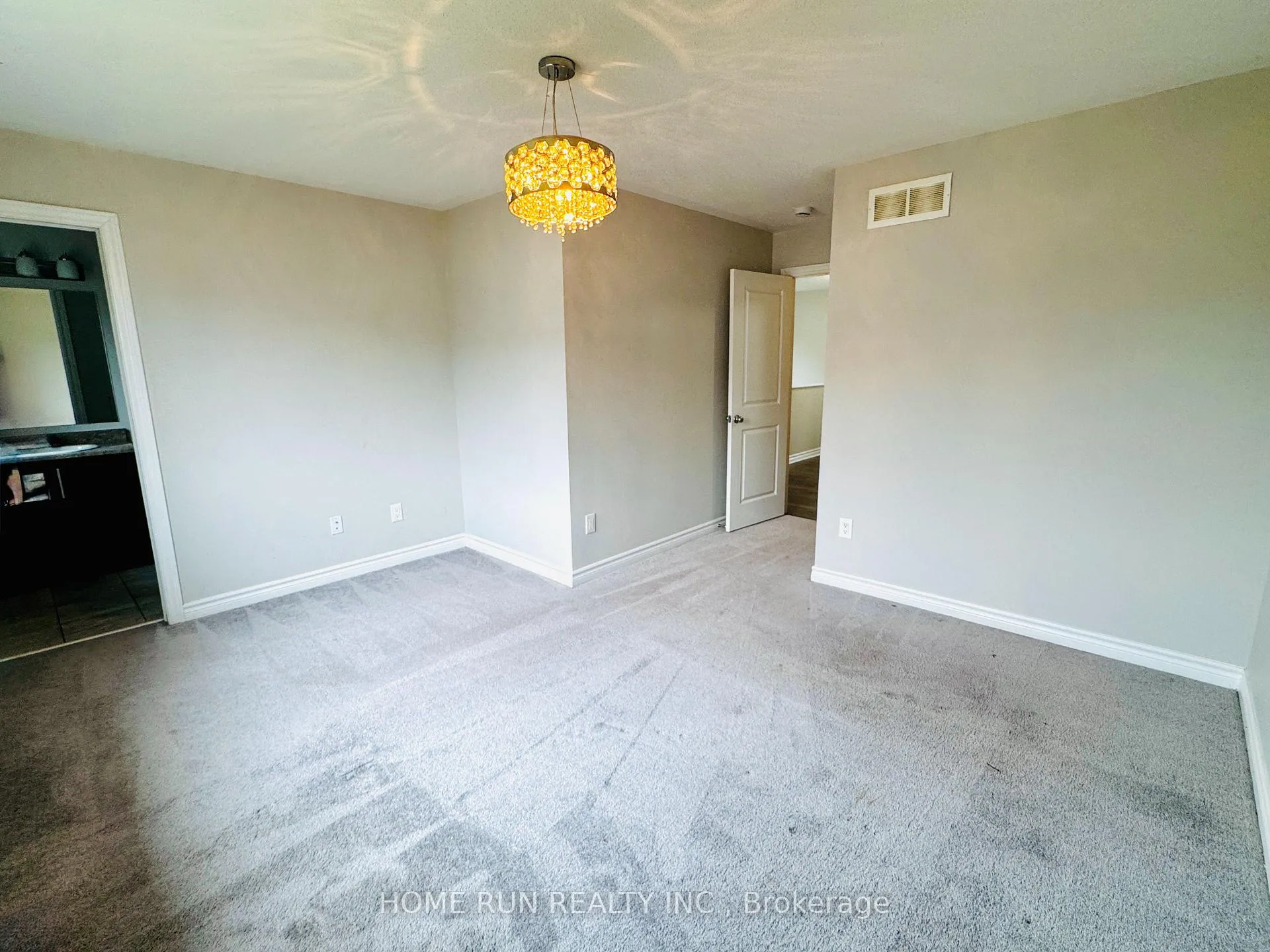 Photo 13 of 621 Lauraleaf Crescent, Ottawa, Barrhaven - Half Moon Bay — HOMEH