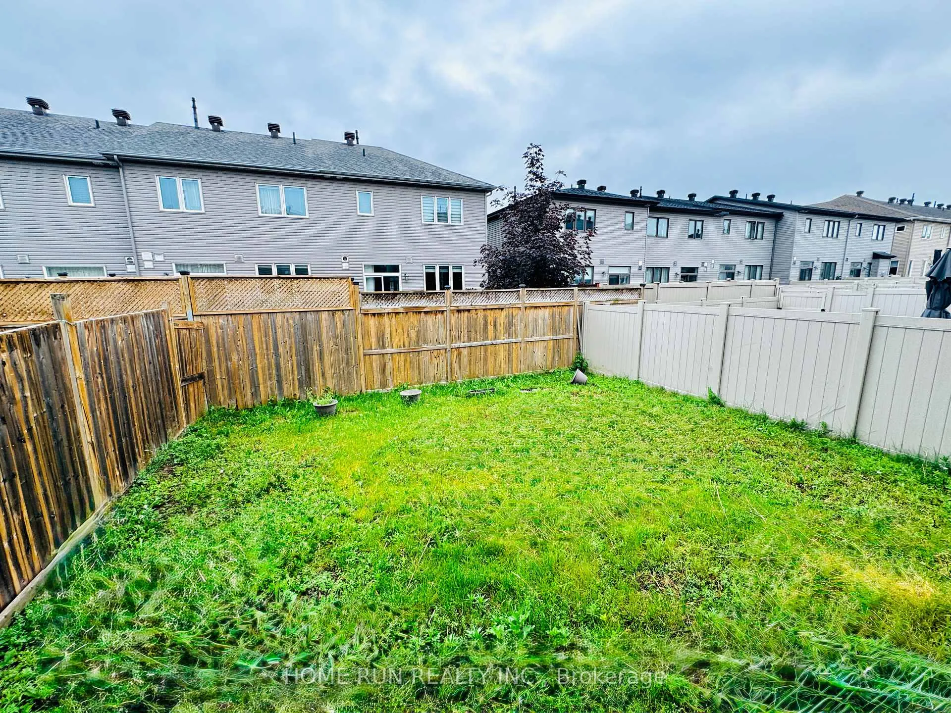 Photo 25 of 621 Lauraleaf Crescent, Ottawa, Barrhaven - Half Moon Bay — HOMEH