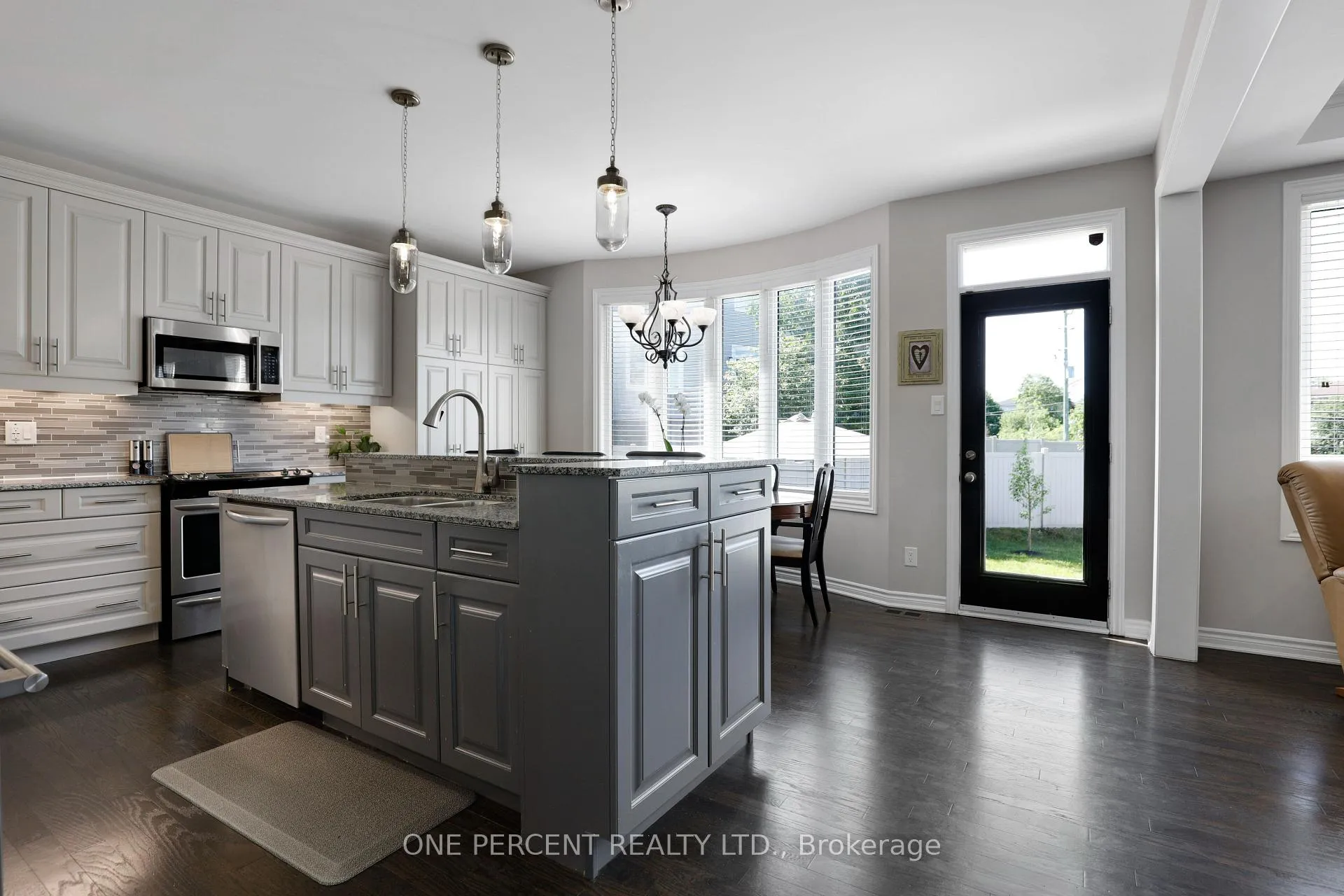 Photo 12 of 50 Sweetbay Circle, Ottawa, Stittsville (North) — HOMEH