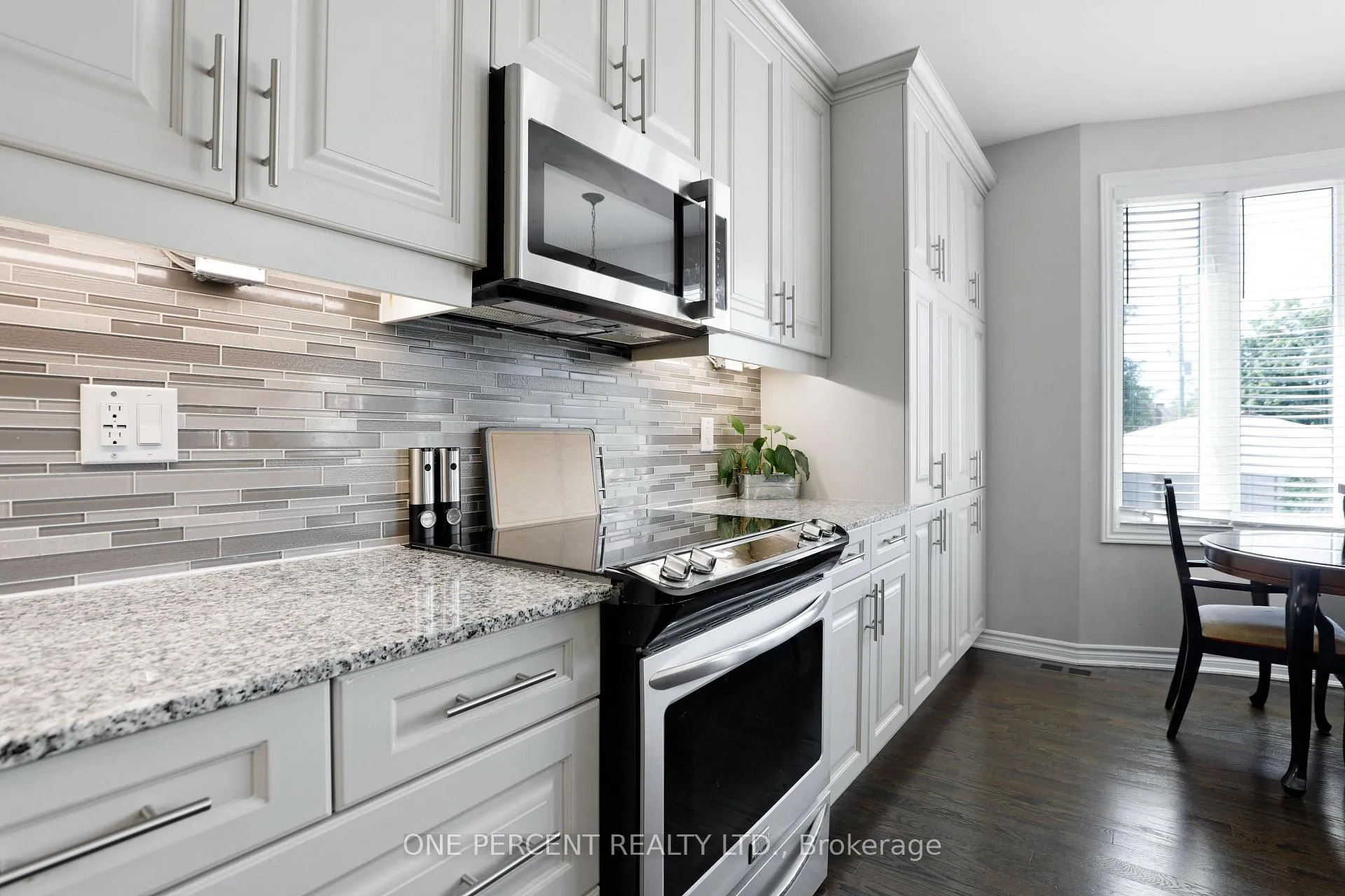 Photo 16 of 50 Sweetbay Circle, Ottawa, Stittsville (North) — HOMEH