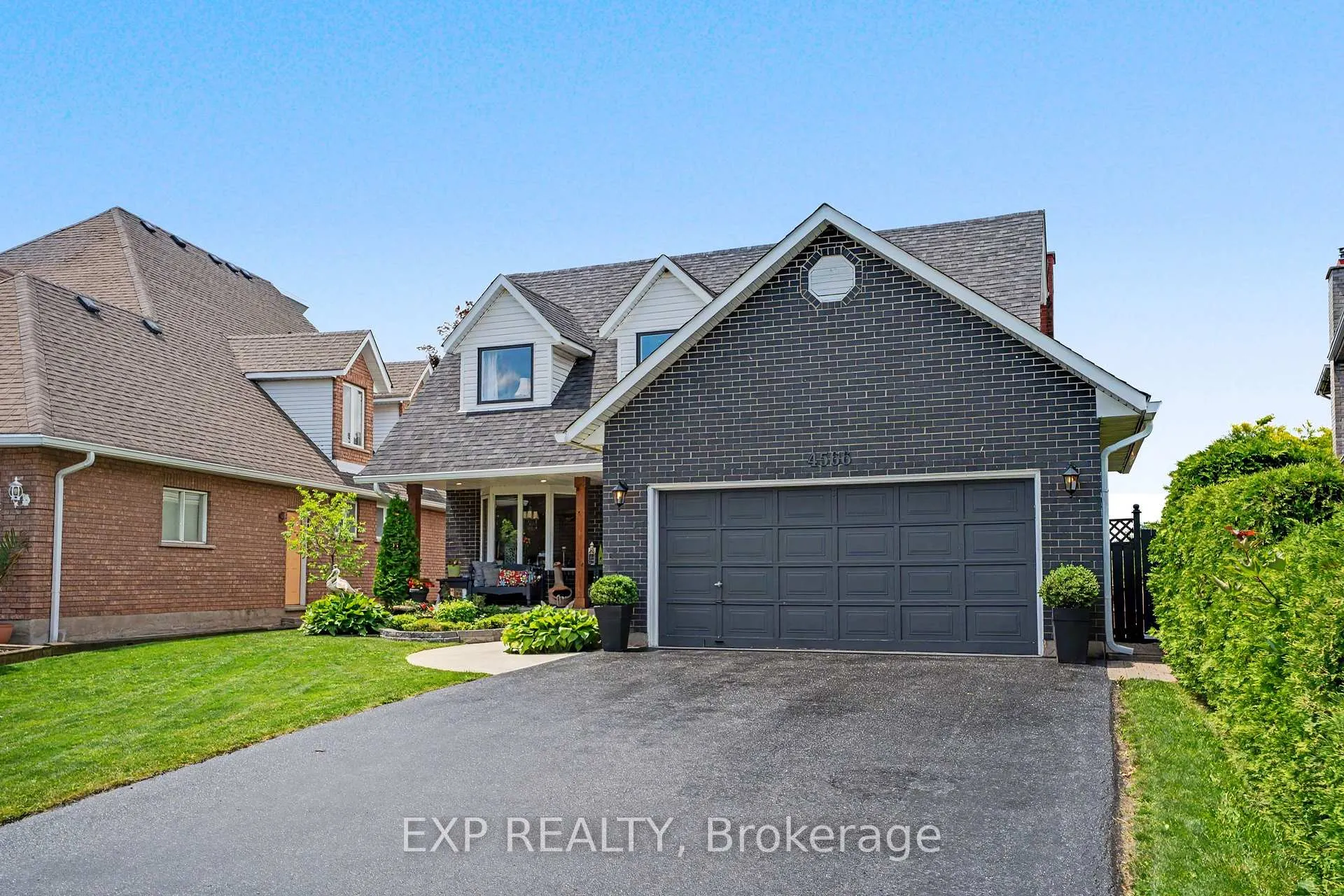 Photo 2 of 4566 Cedarbrook Lane, Lincoln, Beamsville — HOMEH